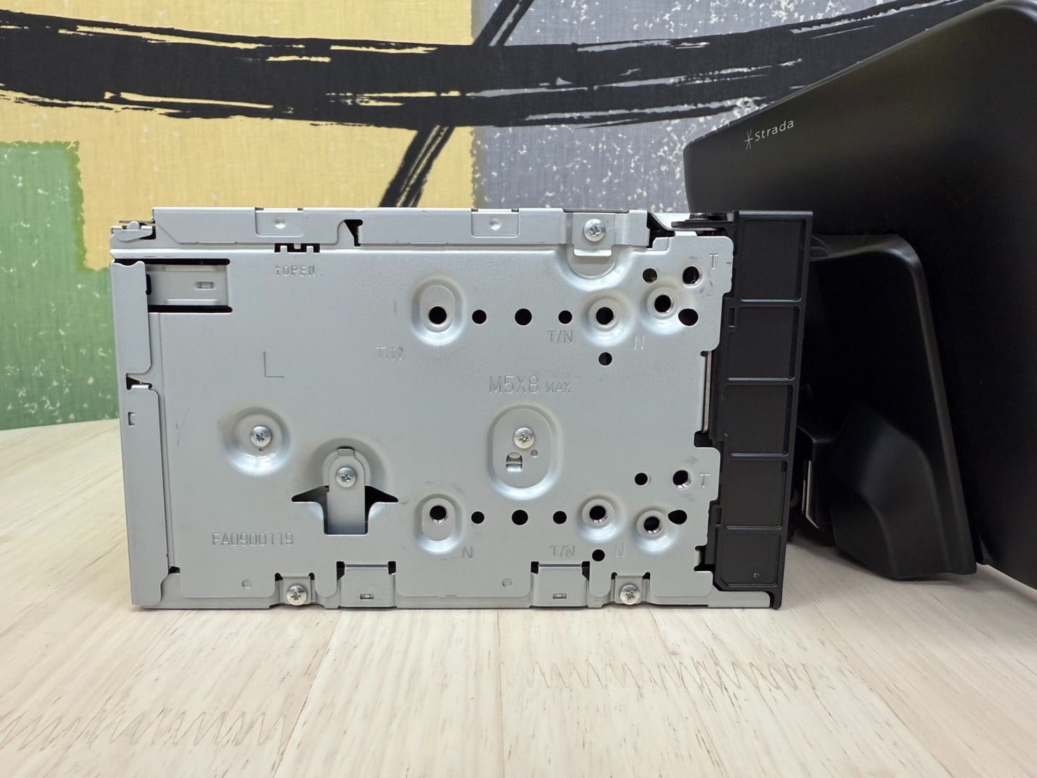 9インチフローティングナビ CN-F1D9VD