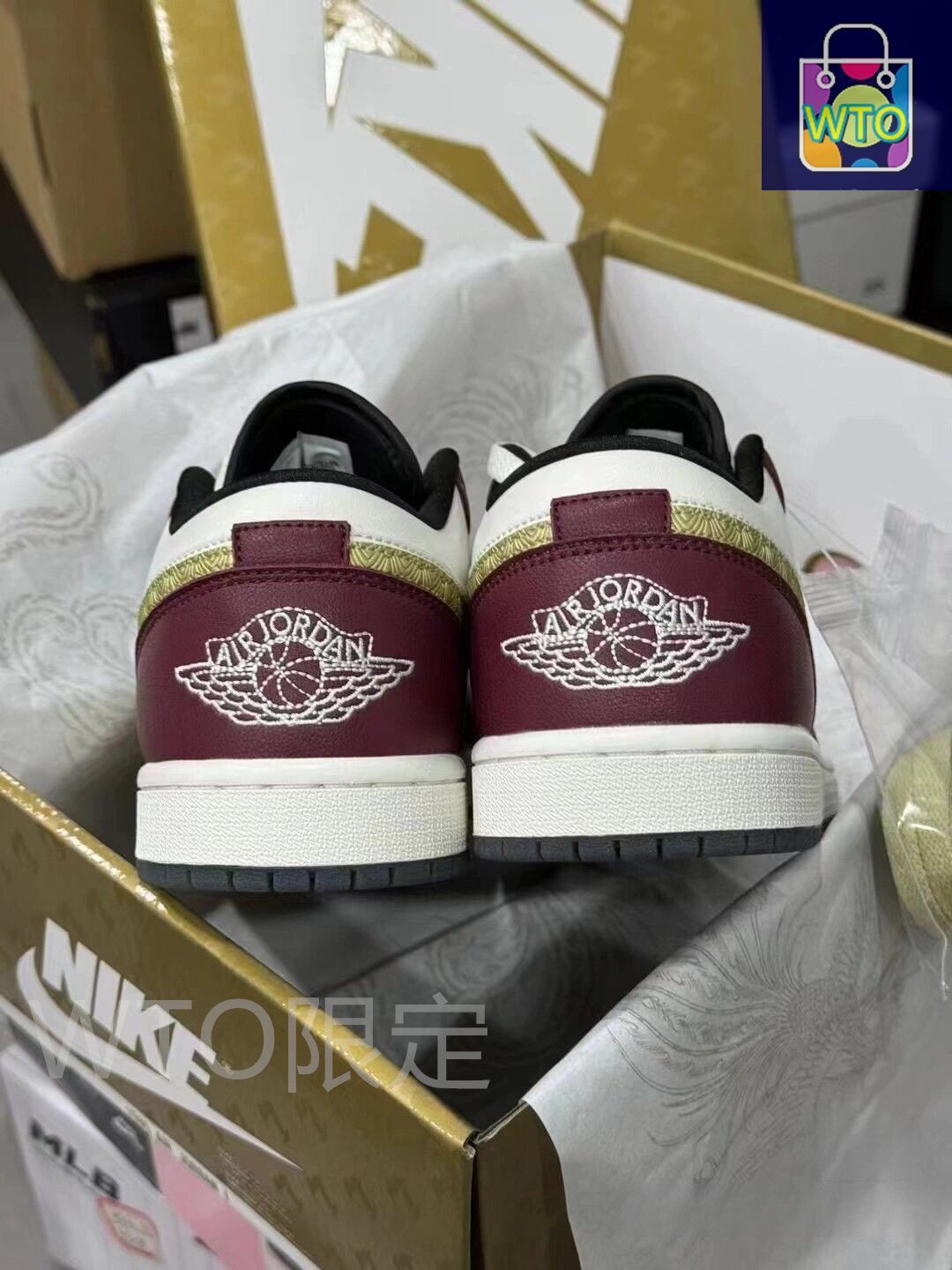お値下げしました??即購入新品箱付?? ナイキ travis scott×AIR