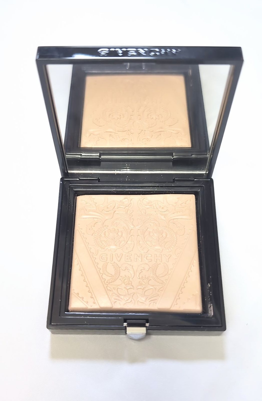 限定品 GIVENCHY タンクチュールシマーパウダー シマーピンク パウダー