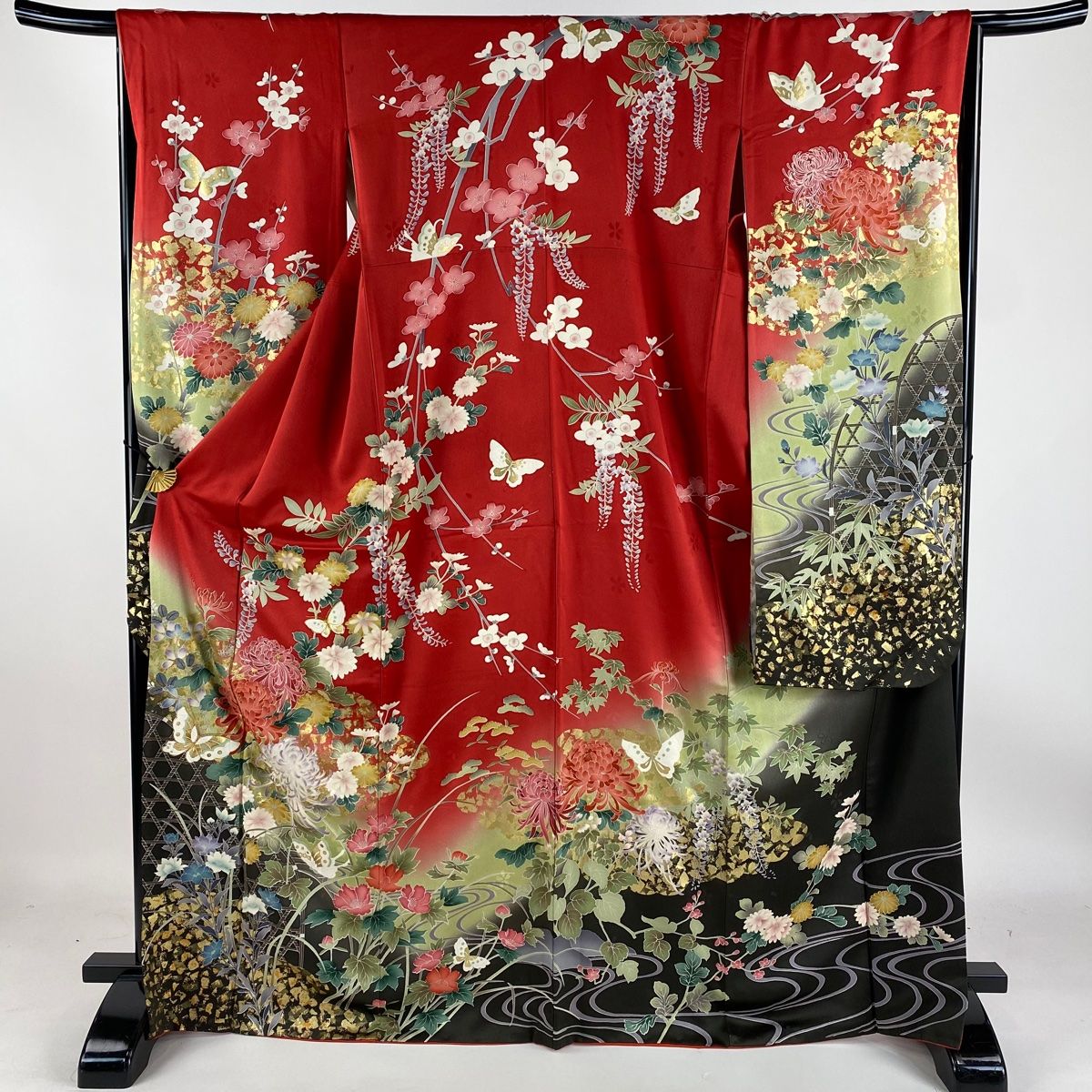 振袖 身丈168.5cm 裄丈66cm M 袷 菊 蝶 金糸 箔 赤 正絹 名品
