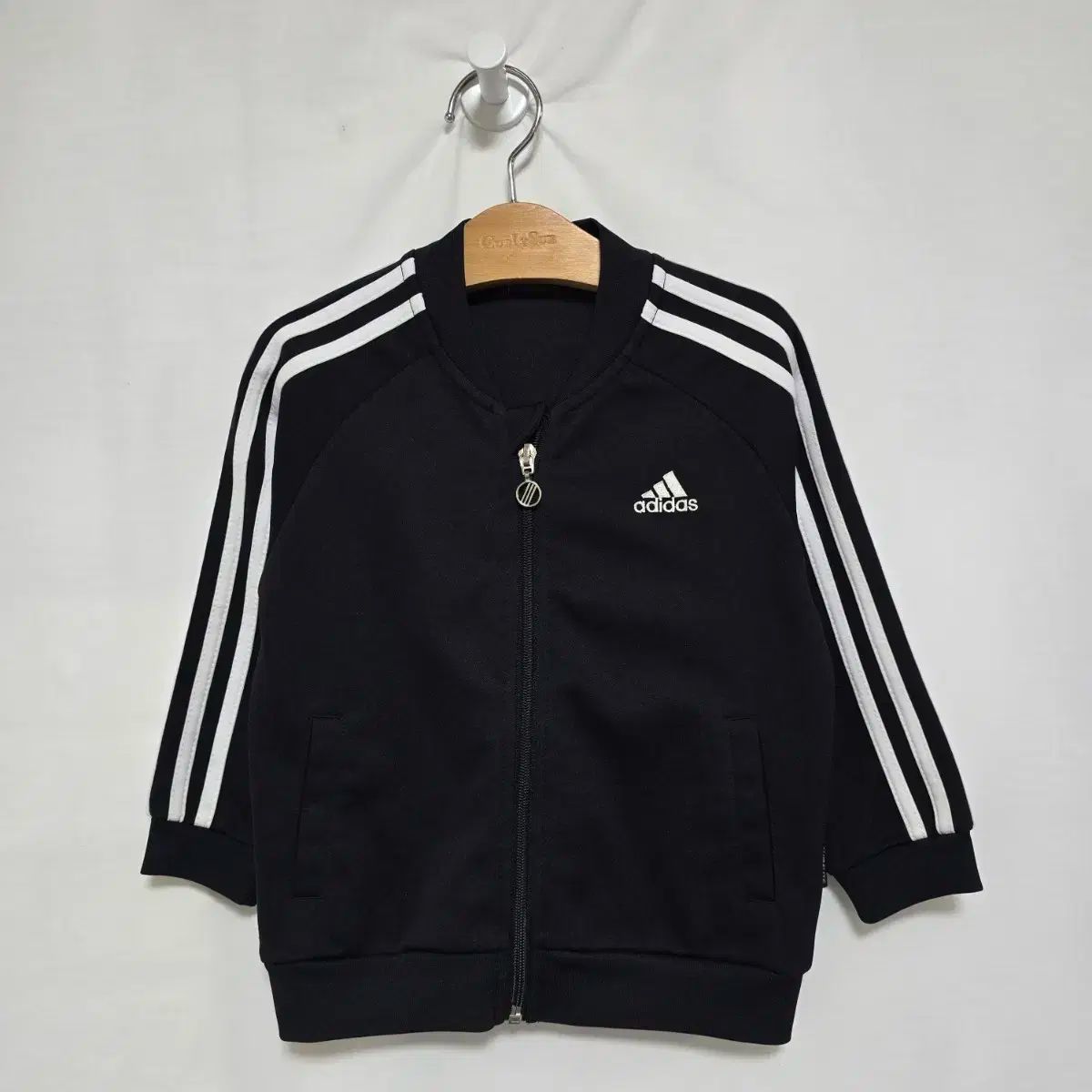 adidas(アディダス) 黒 トラック ジップアップ ジャージ トゥイーン 3