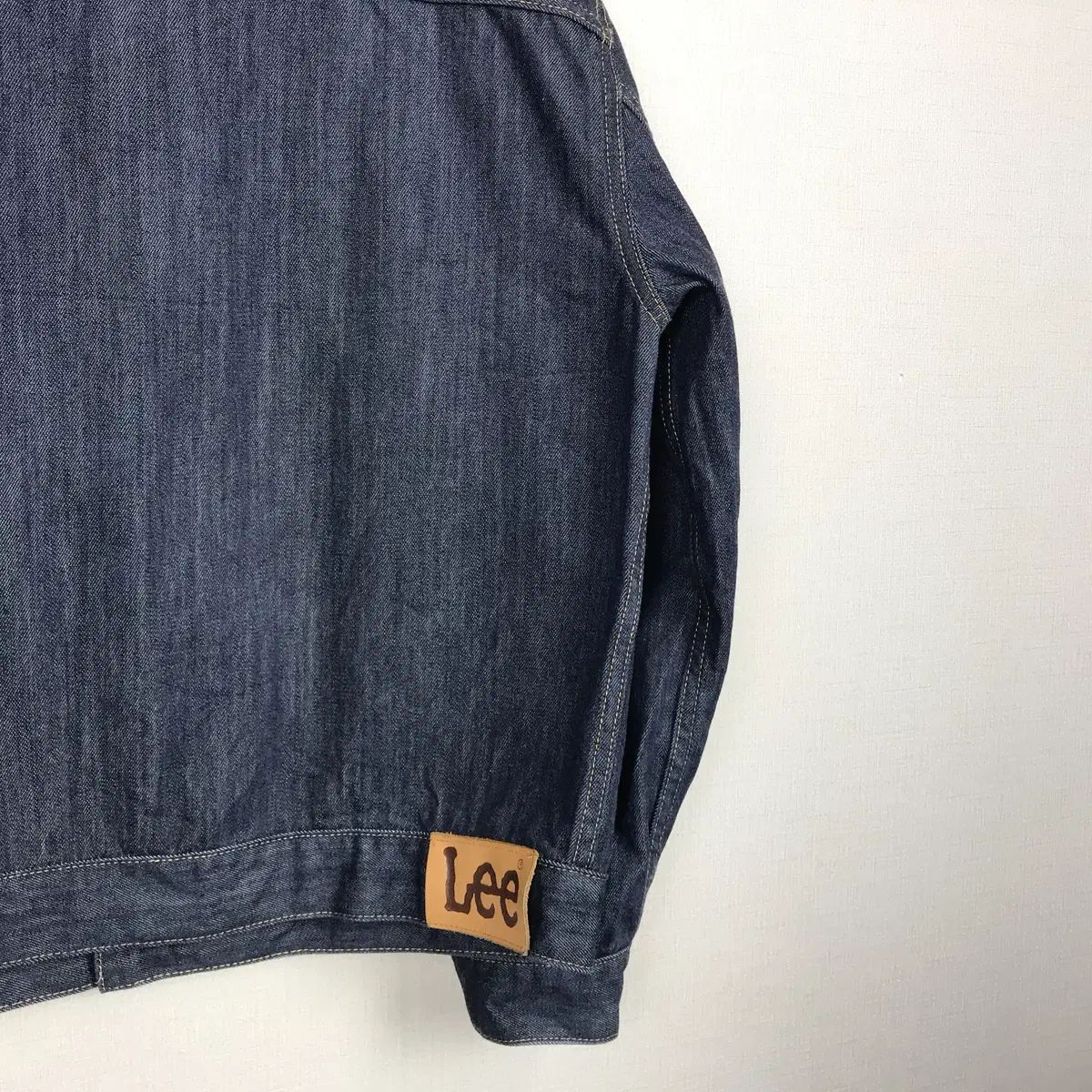 LEE