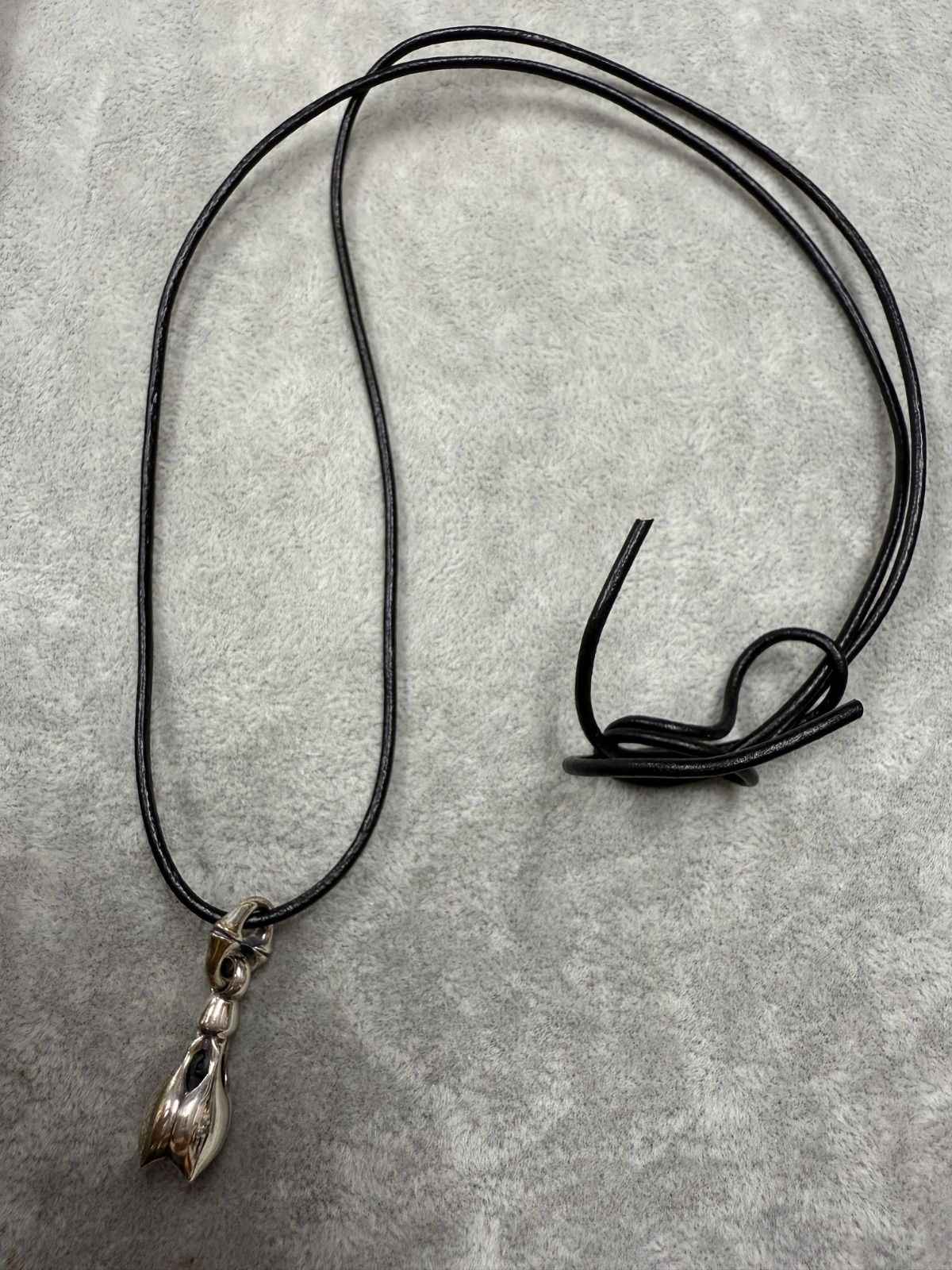 LONE ONES【ロンワンズ】 Tear Bell Pendant Size S【ティアー ベル