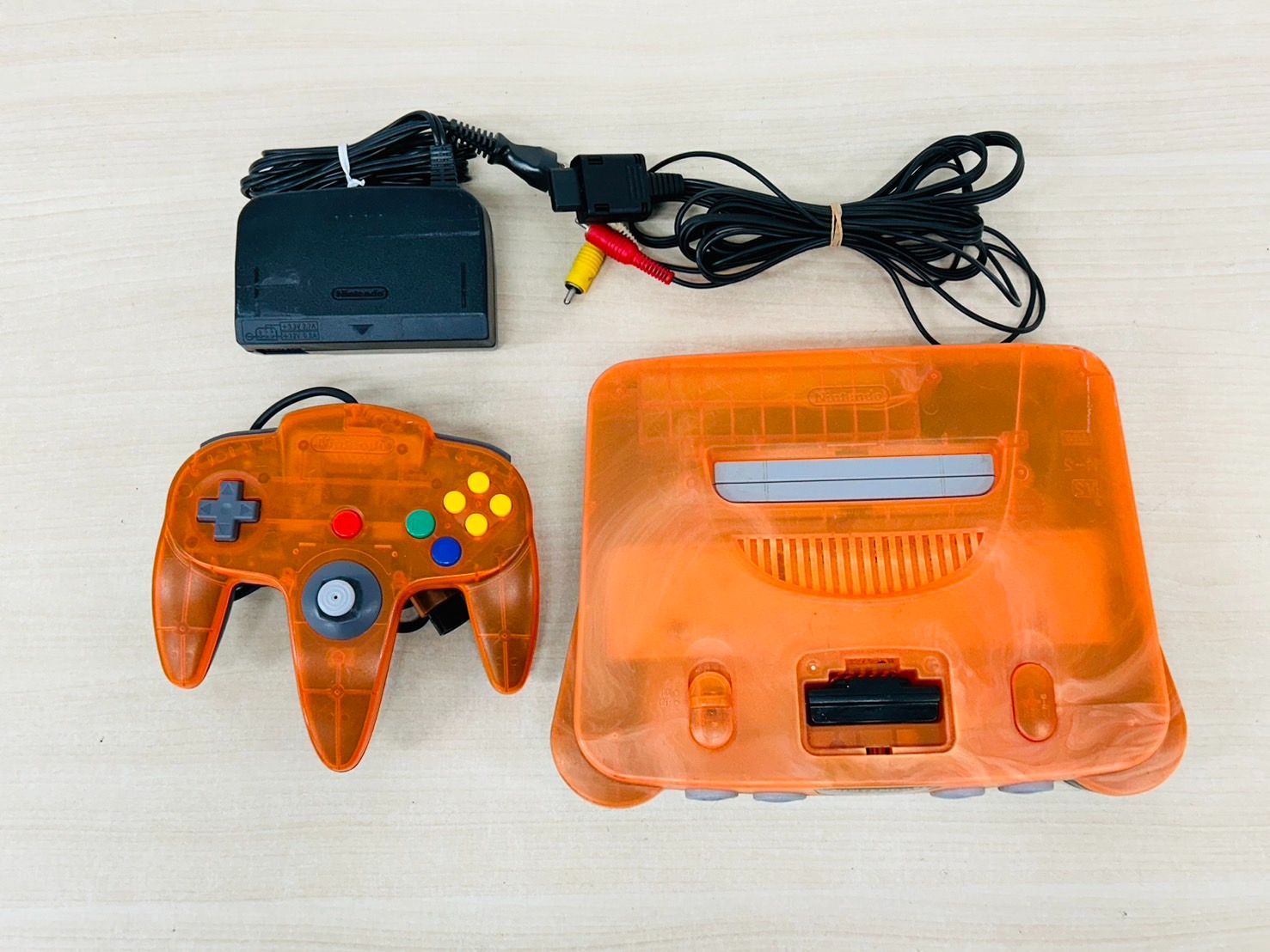 Nintendo 64 本体 クリアオレンジ 動作 済み