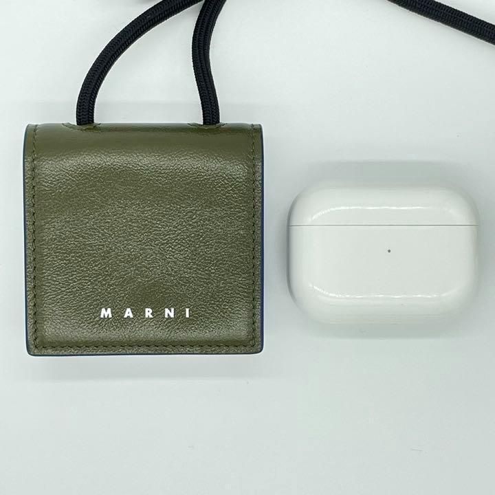 新品未使用マルニ MARNI メンズ AirPods  グリーン+ブラック正規品モバイルケース/カバー