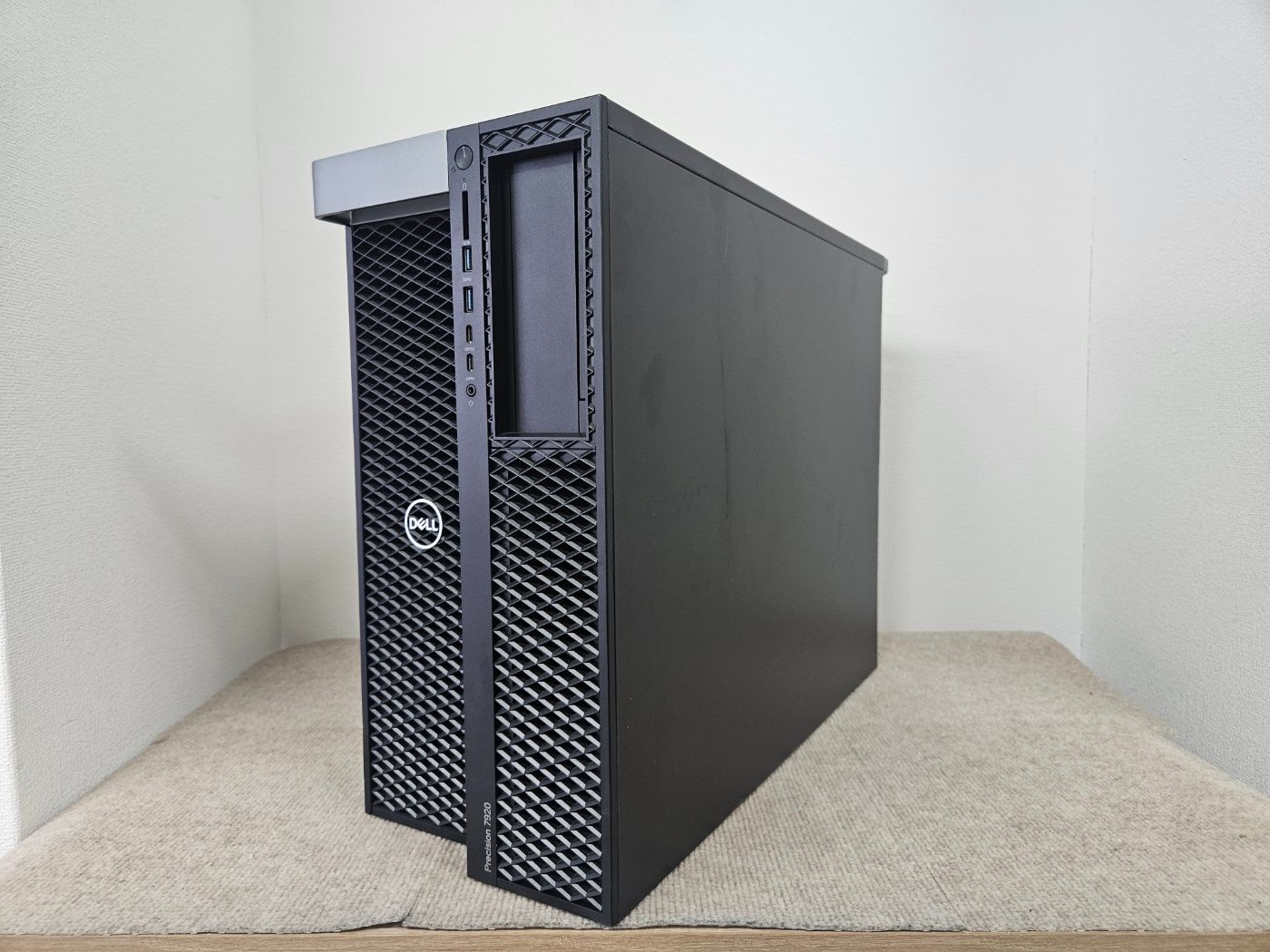 クリエイター向けAI研究 Dell Precision T7920 Xeon G 6230 第2世代 40コア80スレッド メモリ256GB SSD 1TB NVIDIA Quadro RTX4000