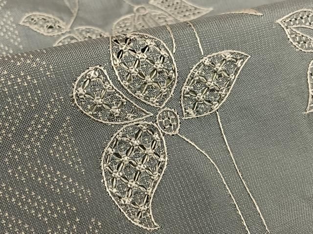 平和屋着物○本場大島紬 中国三大刺繍 汕頭刺繍 スワトウ刺繍 舞花文