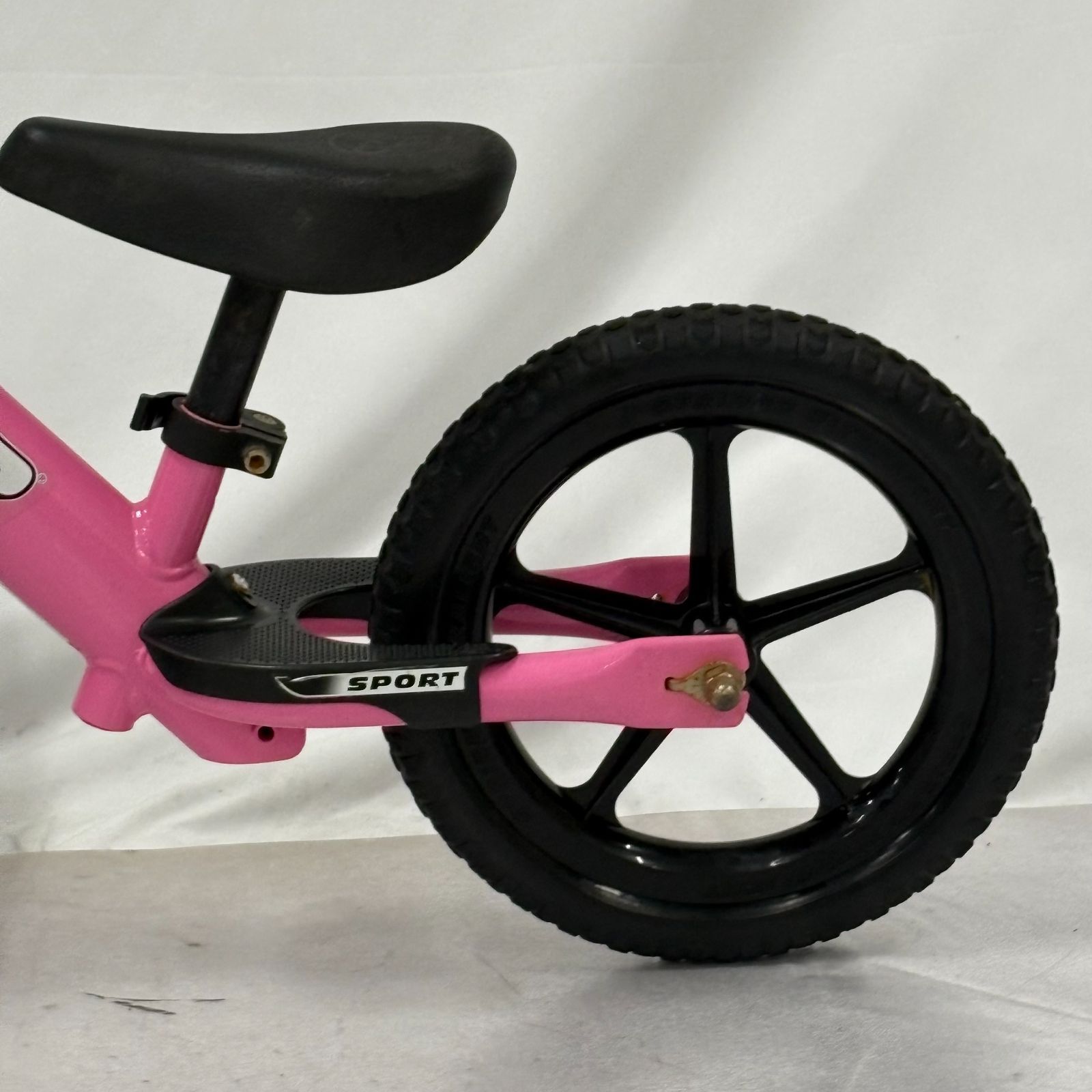 ストライダー スポーツモデル 12インチ ピンク f- ストライダー