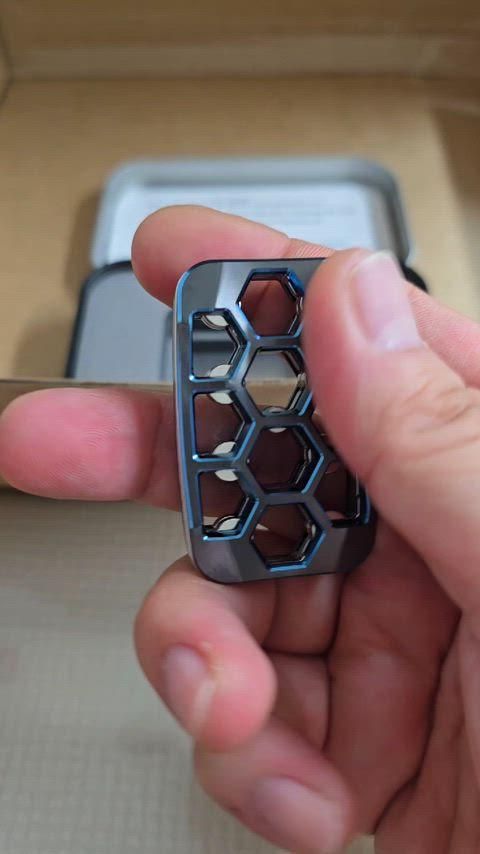 マグナス ジルコニウム