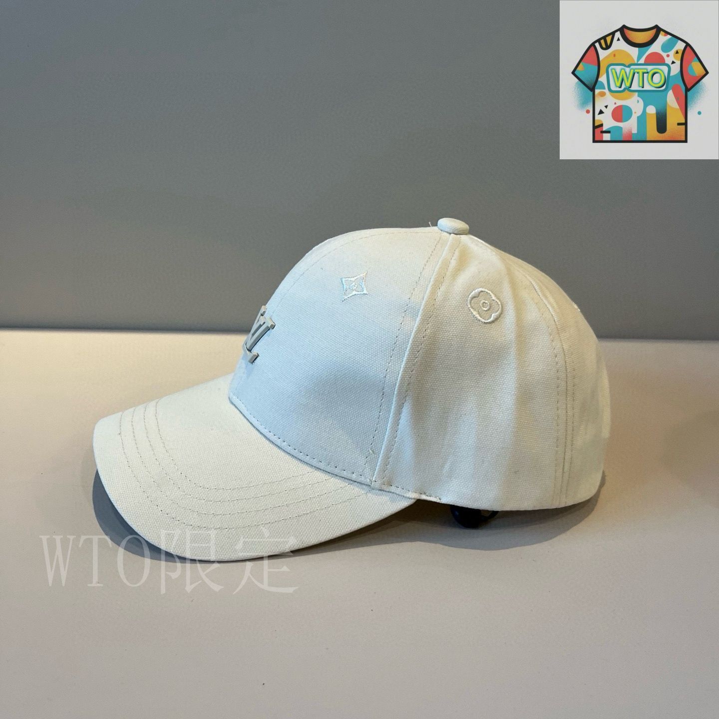 Louis Vuitton ベージュ ベースボールキャップ LOUIS VUITTON ベージュ キャップ ベースボールキャップ