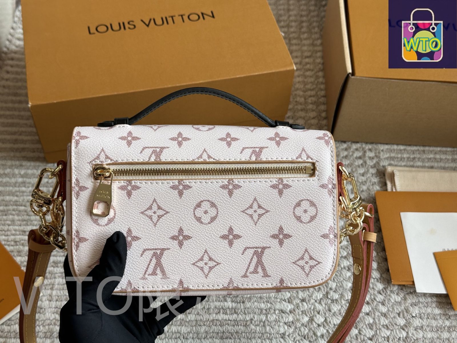ルイヴィトンバック　即購入⭕️　早い者勝ち‼️ 今日特価】Louis Vuitton ルイ・ヴィトン メッセンジャーバッグ