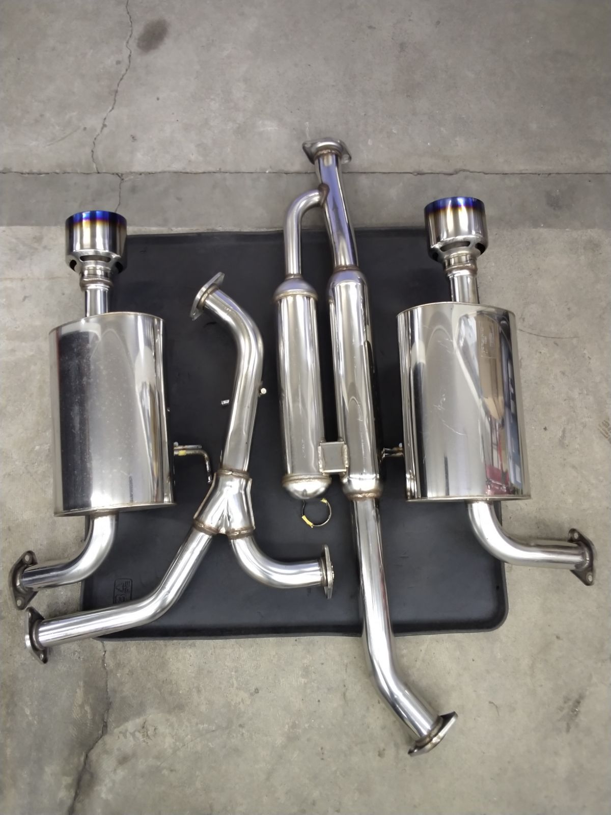 レガシィツーリングワゴンBR9 HKS TURBO マフラー スーパーターボ