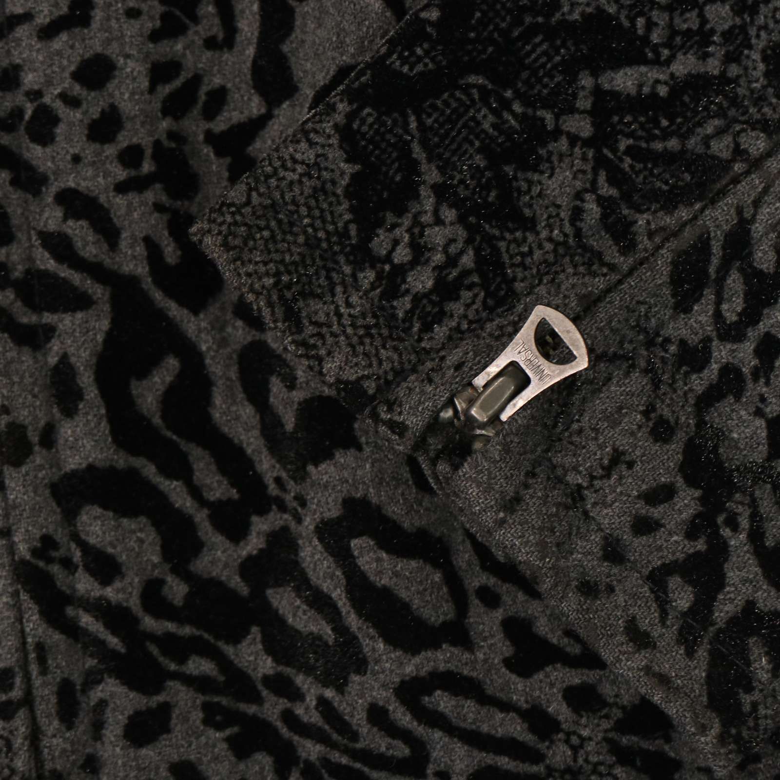 フロッキー総柄