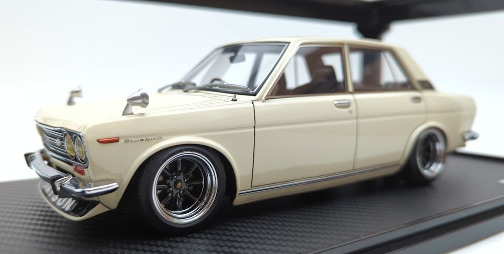 ignition model 1|18 Datsun Bluebird SSS 510 White IG0618