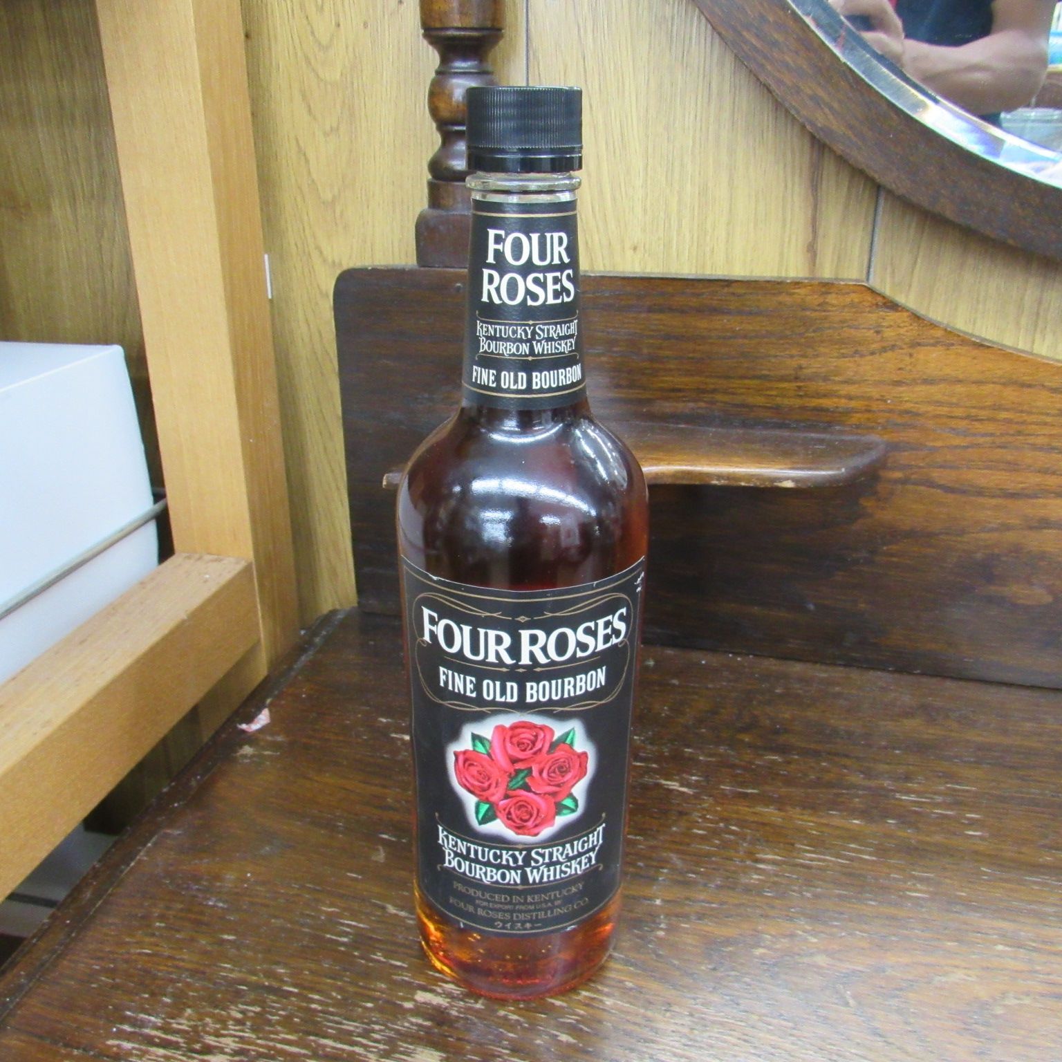 FOUR ROSES フォアローゼス ブラックラベル 旧ラベル
