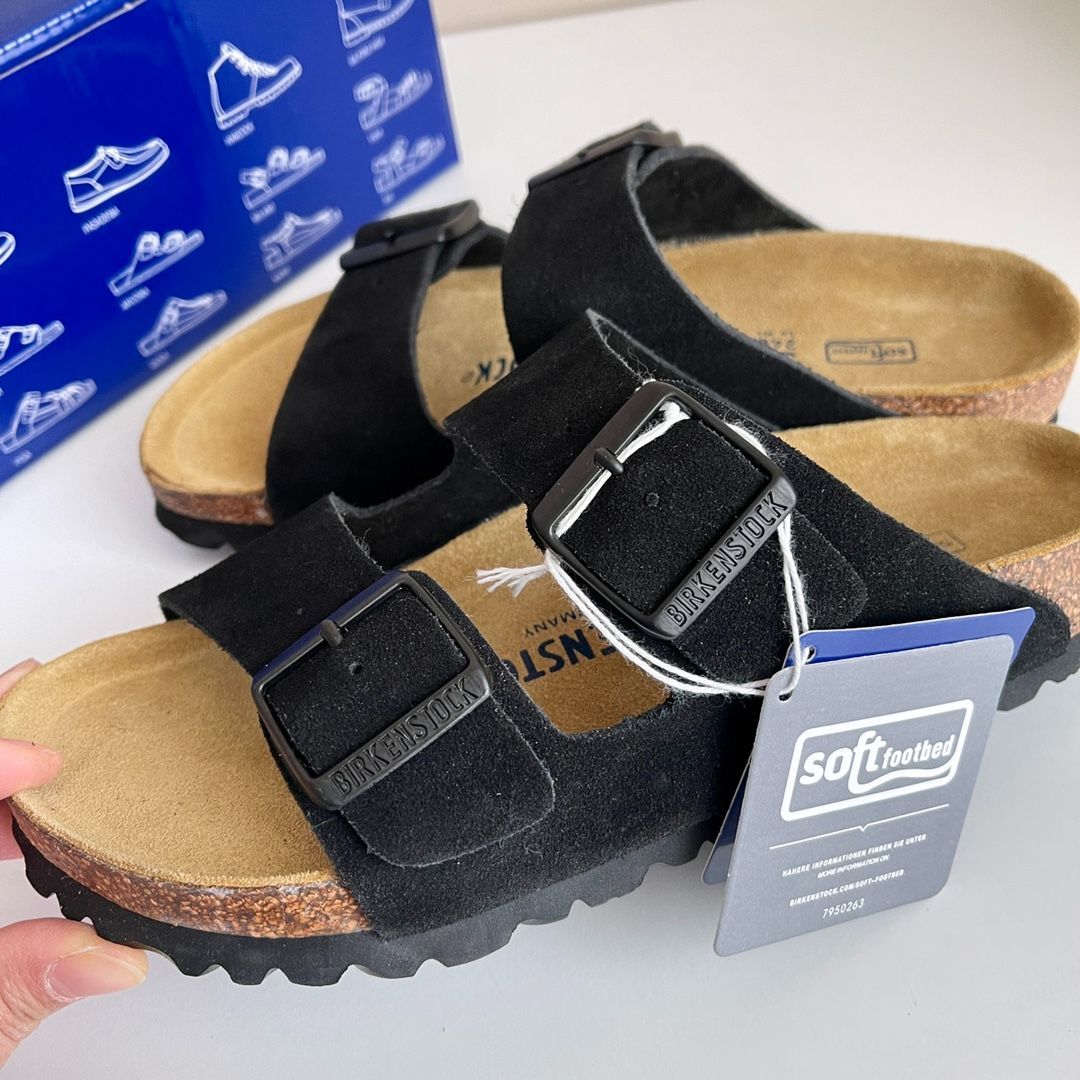 新品未使用 BIRKENSTOCK ビルケンシュトック Arizona / アリゾナ スエードレザー サンダル #ブラック - メルカリ