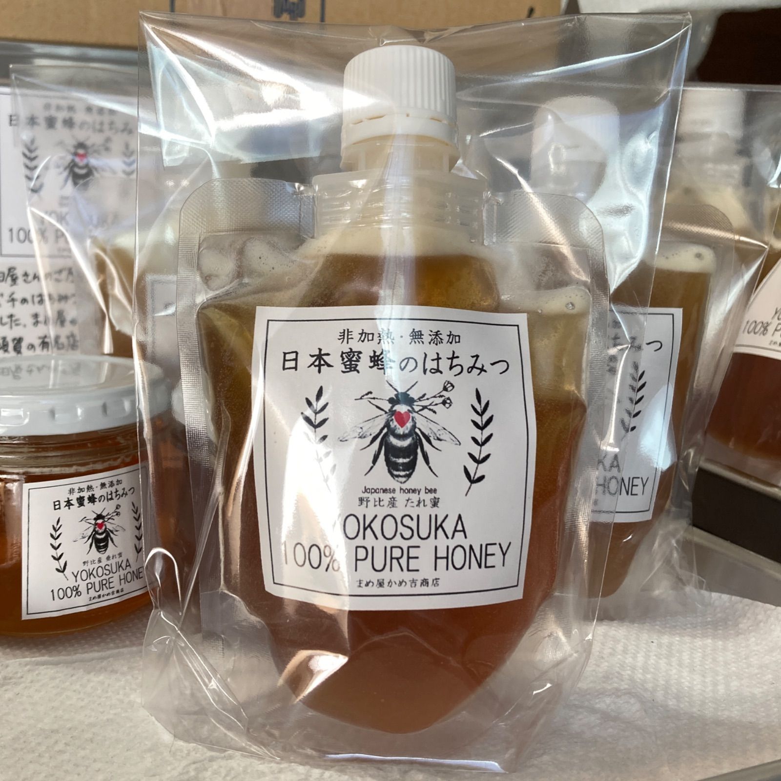 日本みつばち巣蜜 200ｇ - 標本