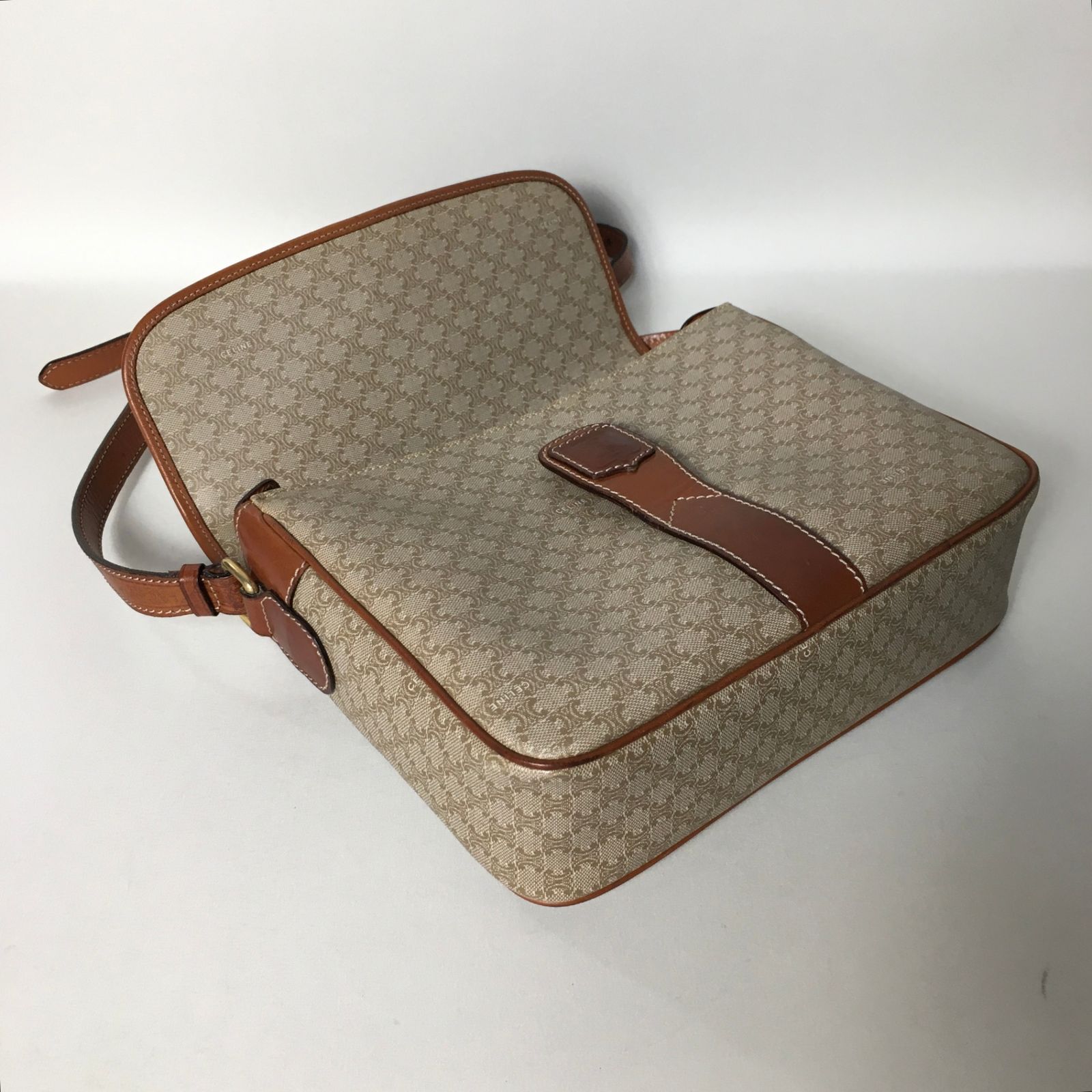 2505-112｜美品｜セリーヌ ショルダーバッグ マカダム柄
