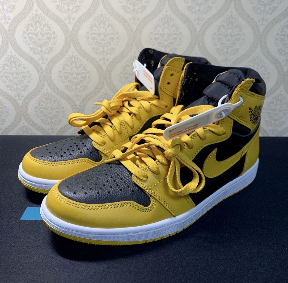 新品未使用 ナイキ エアジョーダン 1 レトロ ハイ OG  