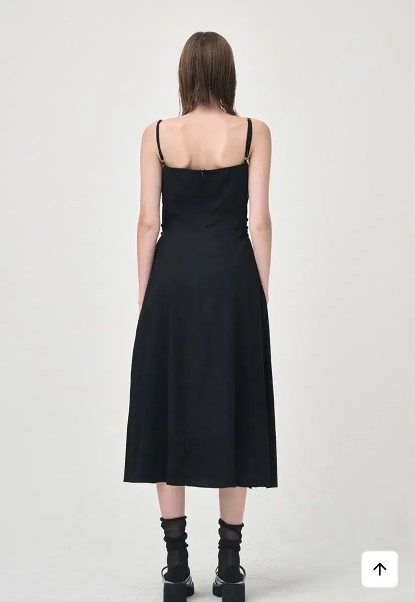 ワンピース ETMON Slip Line Button Detail Dress, Black Slip Line Button Detail Dress, Black - 감도 깊은 취향 셀렉트