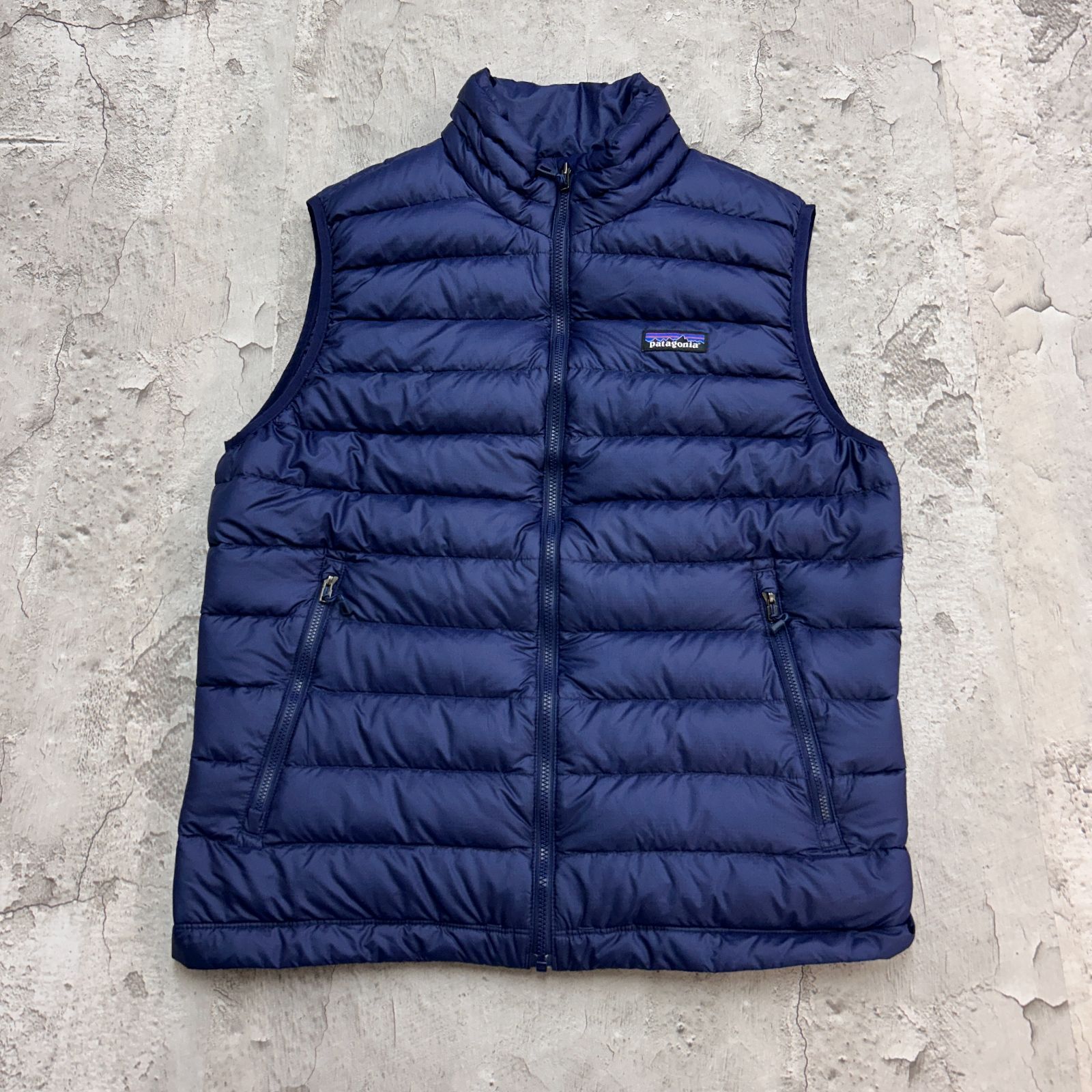 patagonia ダウンベスト M ネイビー patagonia ダウン セーター ベスト