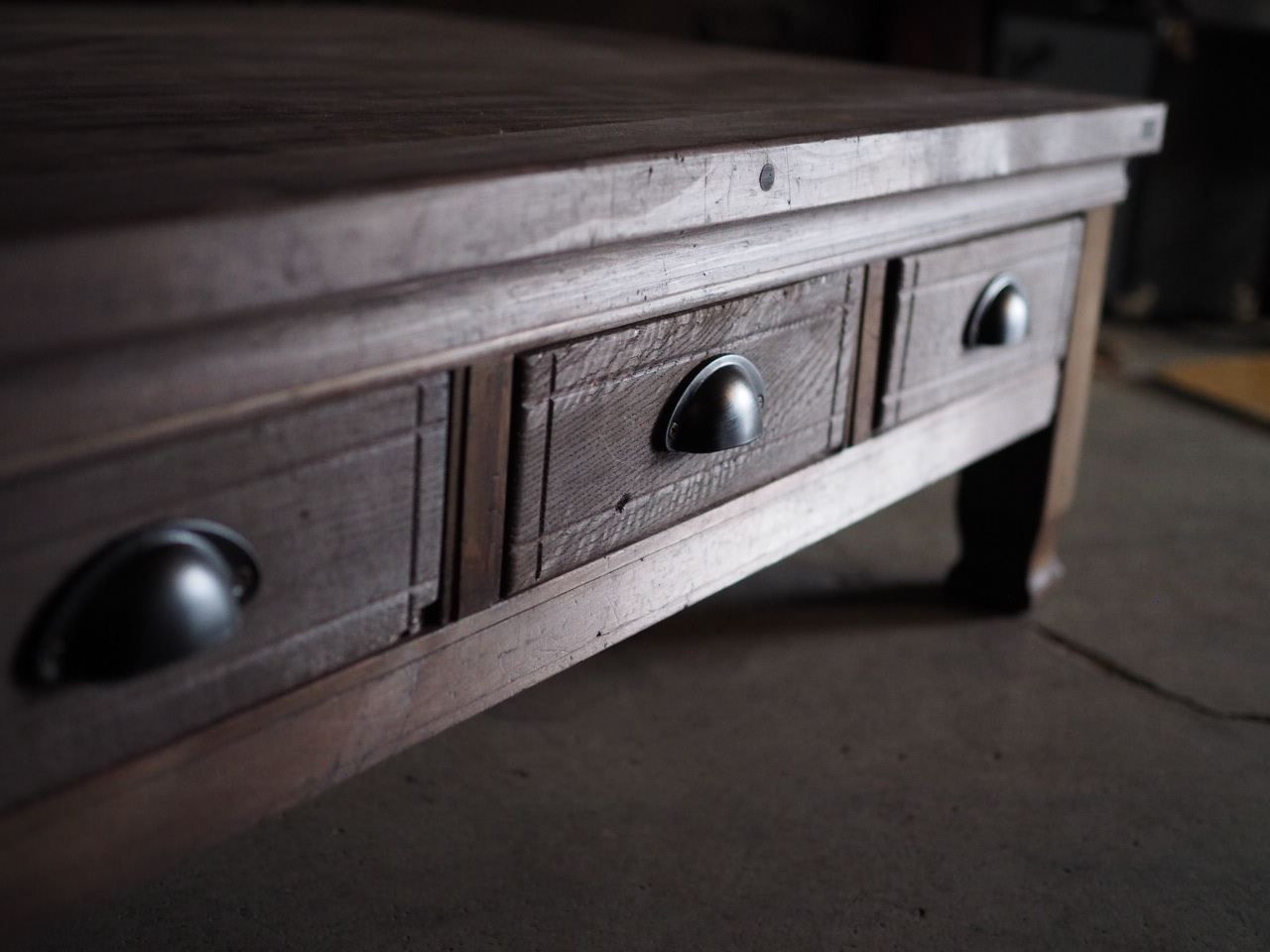 両面引き出し6杯栃材天板のローテーブル 昭和初期 古録展 品番F4417 MARWIL-DEMENAGEMENTS_CH