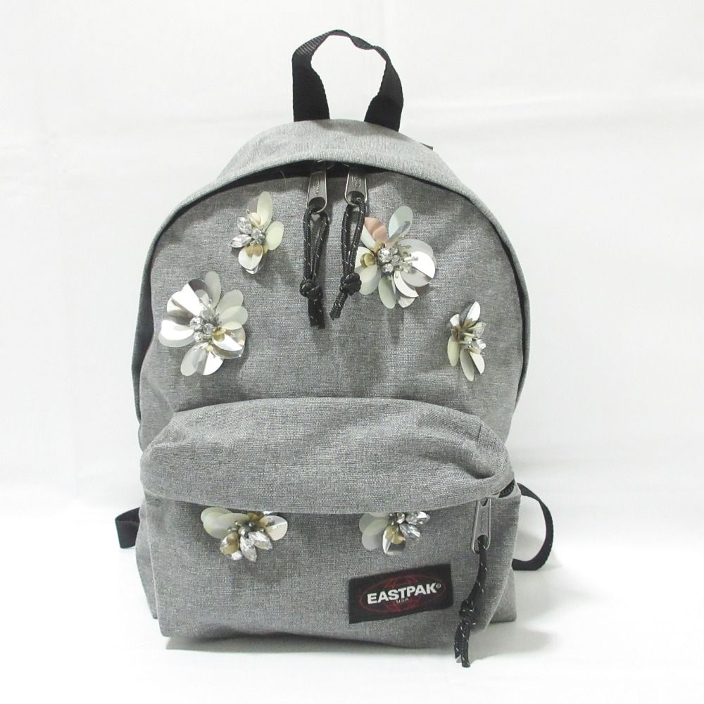 未使用　Chestyチェスティ　イーストパック　コラボ　リュック 　花　グレー 美品 Chesty チェスティ ×EASTPAK イーストパック コラボ フラワー