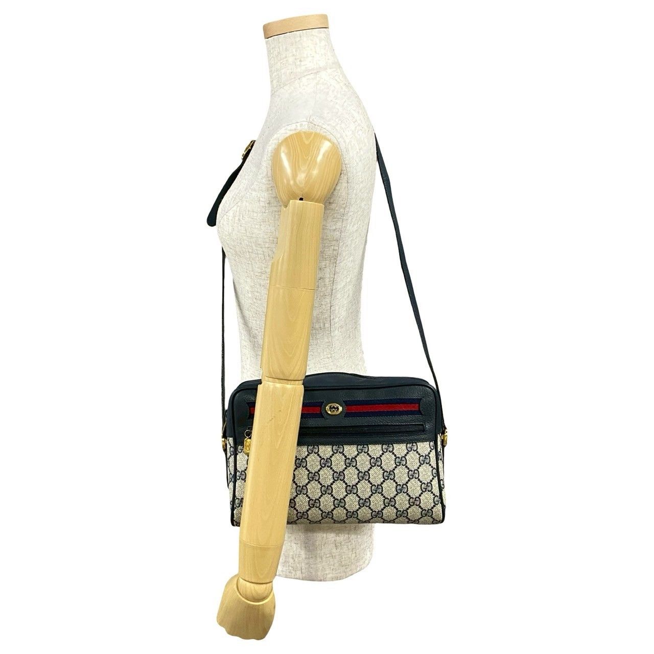 極 美品 GUCCI グッチ オールドグッチ シェリーライン GG ロゴ