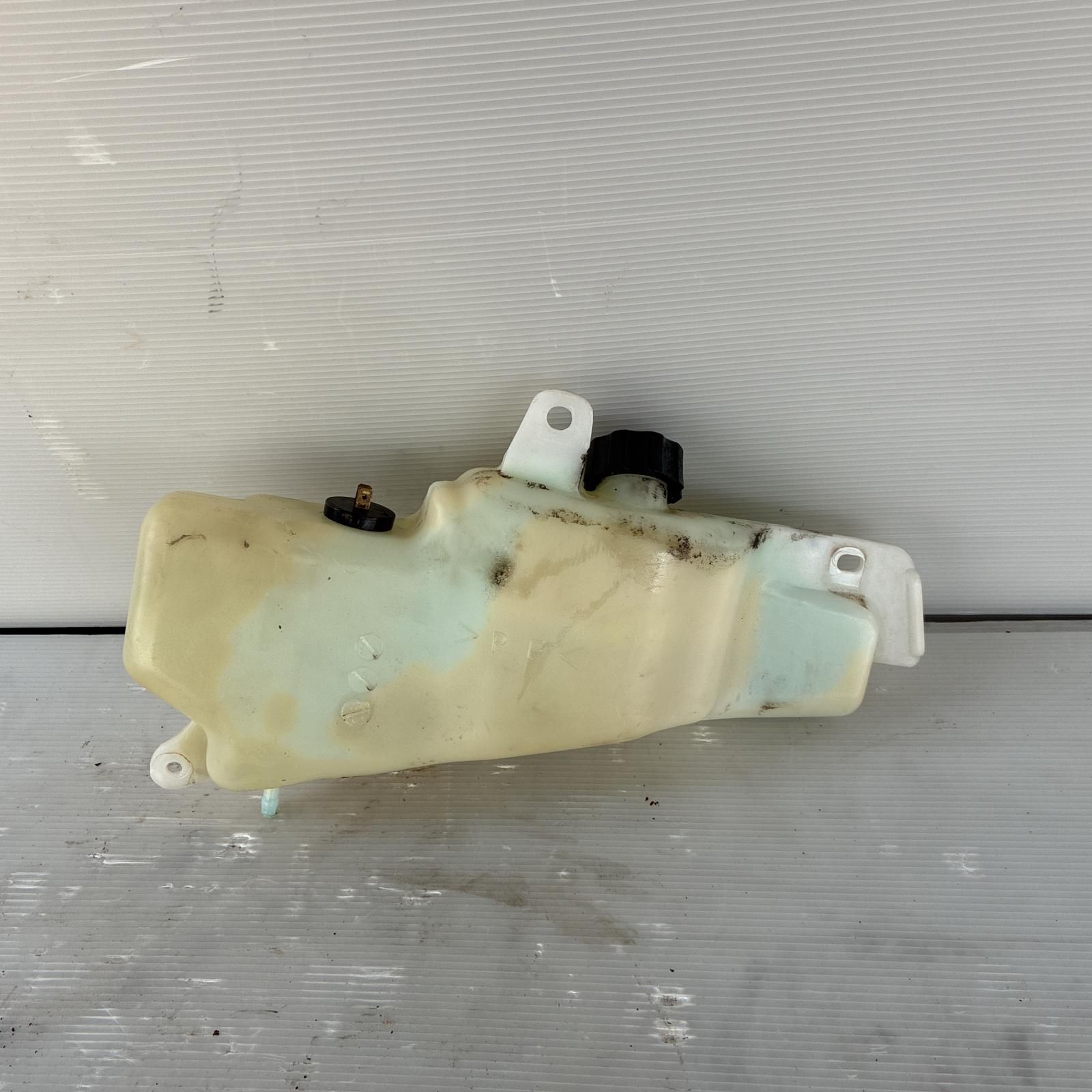 YAMAHA ビーノ50 SA10J オイルタンク ヤマハ YAMAHA ビーノ50 SA10J