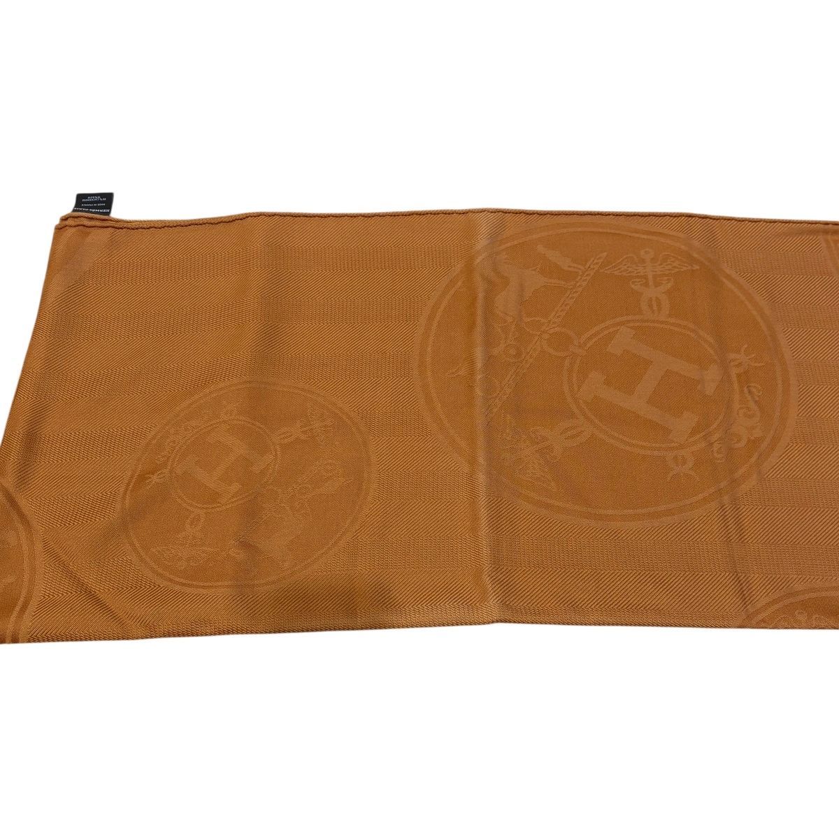 HERMES エルメス ニューリブリス カシシル　大判ストール　オレンジ ストール 《ニュー・リブリス》 | Hermès - エルメス-公式サイト