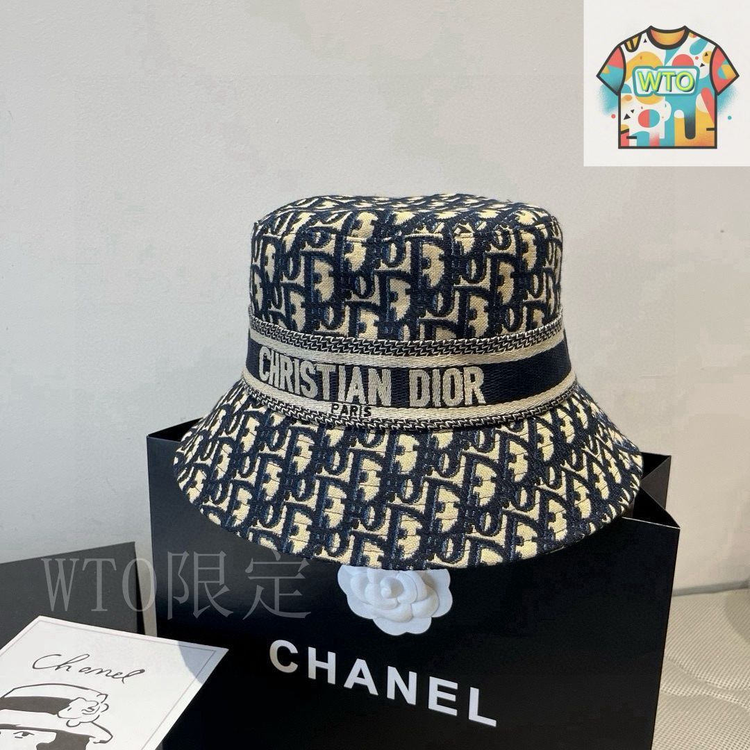Dior☆バケットハット ロゴ メタル 短めのブリム 撥水性あり◎ DIOR☆バケットハット (Dior/帽子・その他) 41DTM923X130 400