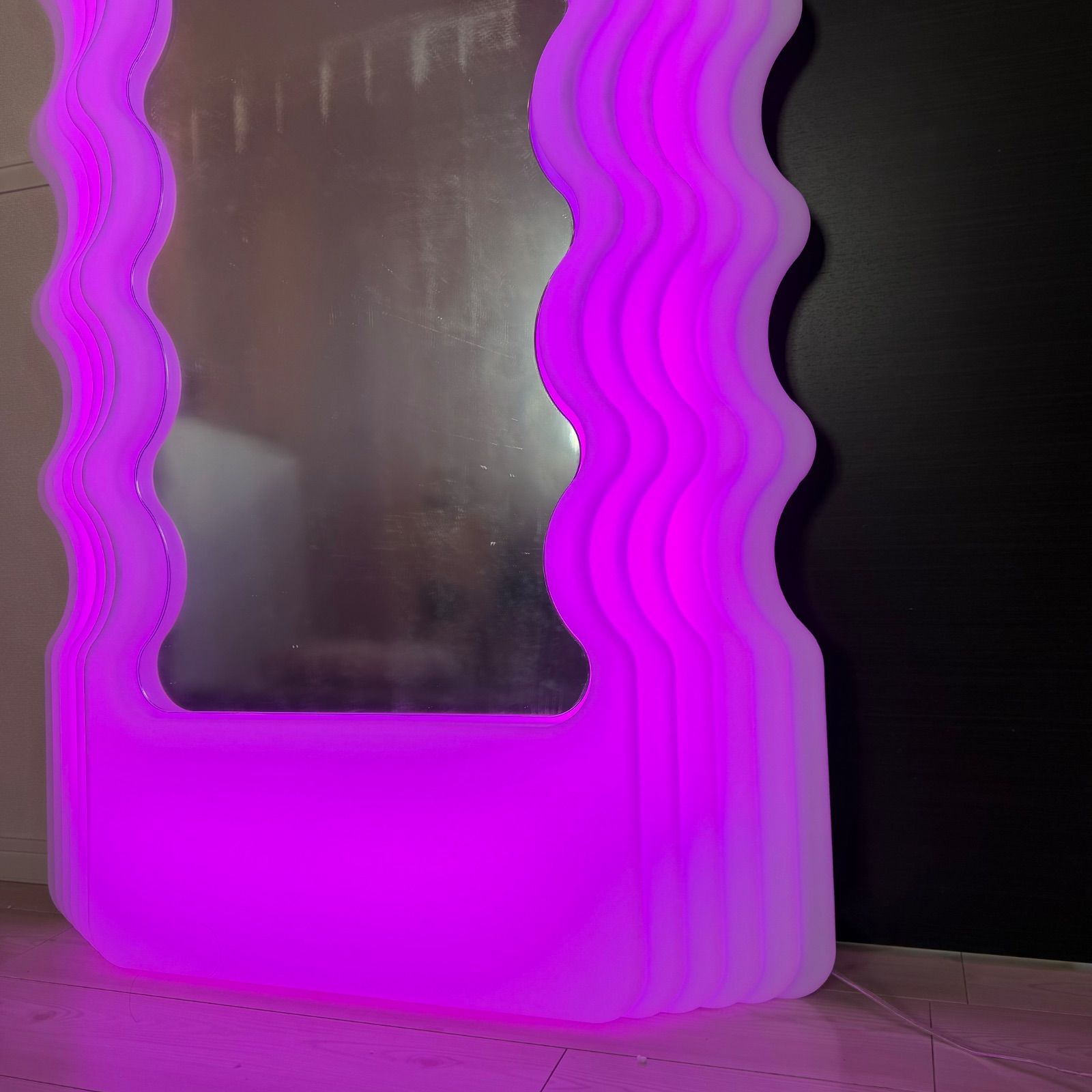 Ultrafragola Mirror ウルトラフラゴーラ ミラー poltronova Ultrafragola Mirror ウルトラフラゴーラ ミラー poltronova
