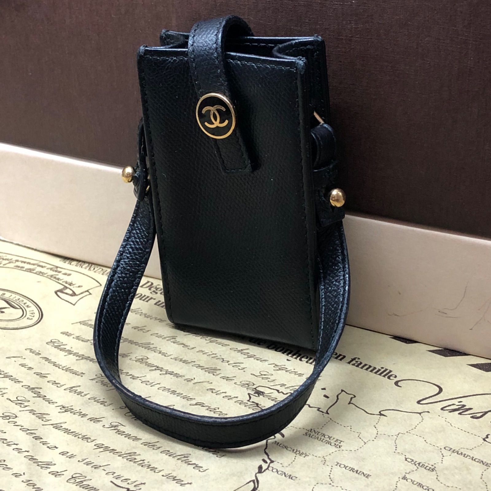 シャネル ポーチ ハンドバッグ ココボタン 黒 コスメ FX225