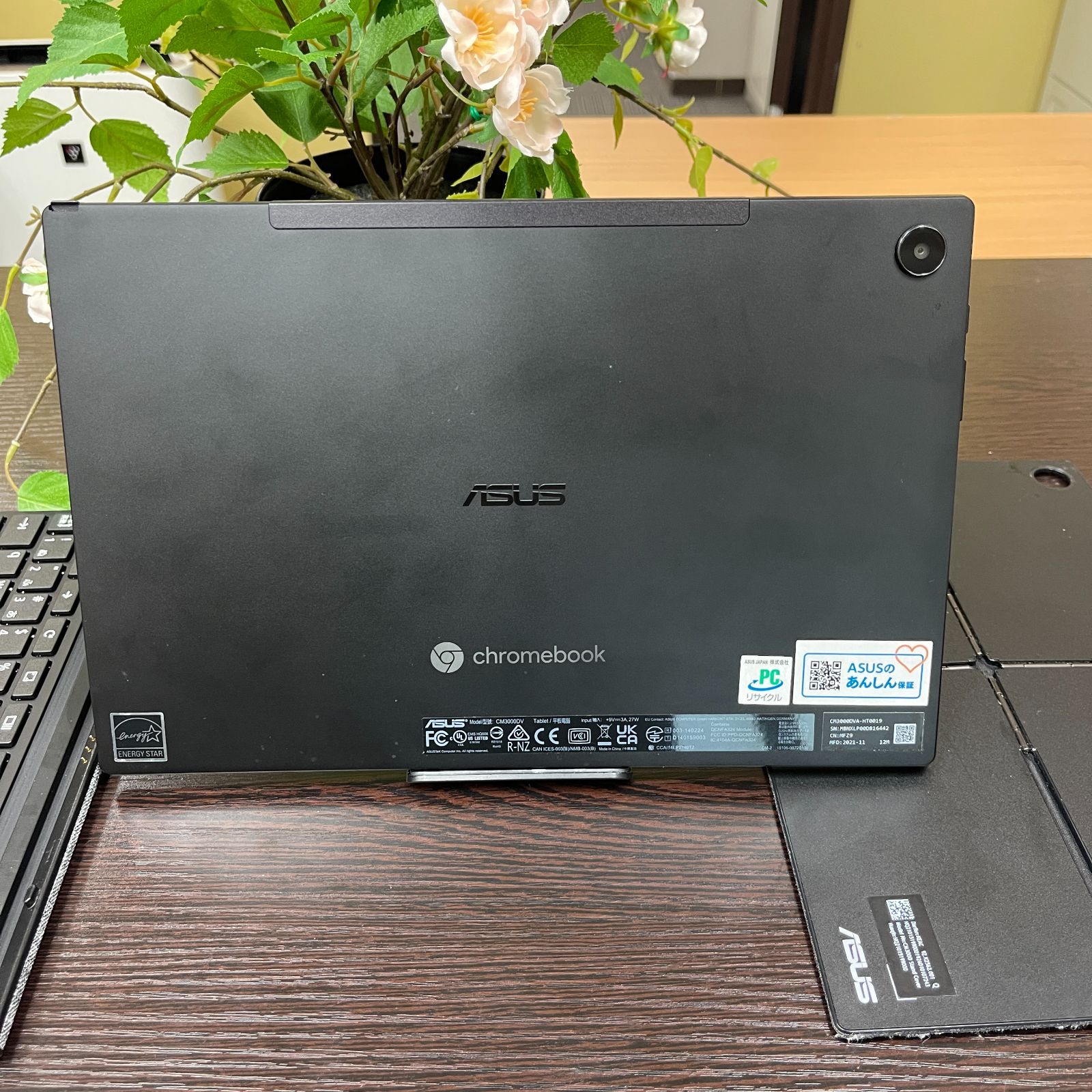 Chromebook ASUS CM3000DVA-HT0019 タブレットPC Amazon.co.jp: ASUS Chromebook Detachable CM3 CM3000DVA