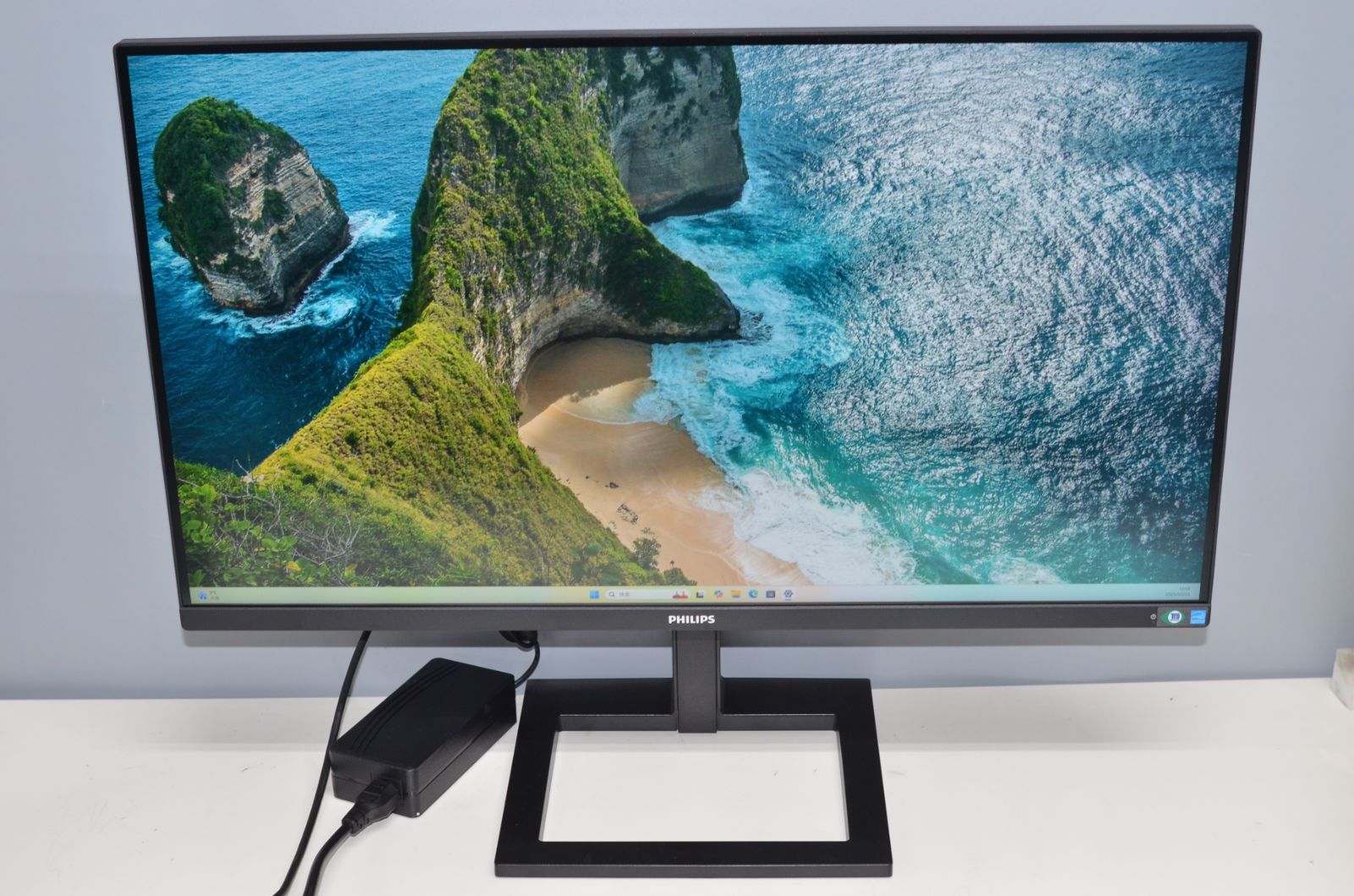 HP フルHDディスプレイ 27f 中古品 超薄型 27iｲﾝﾁ 19年製