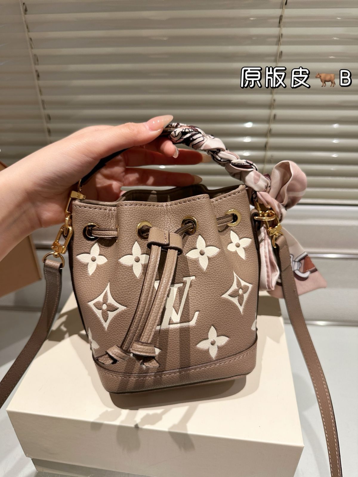 今日特価】Louis Vuitton Bucket Bag ルイ・ヴィトン バケット