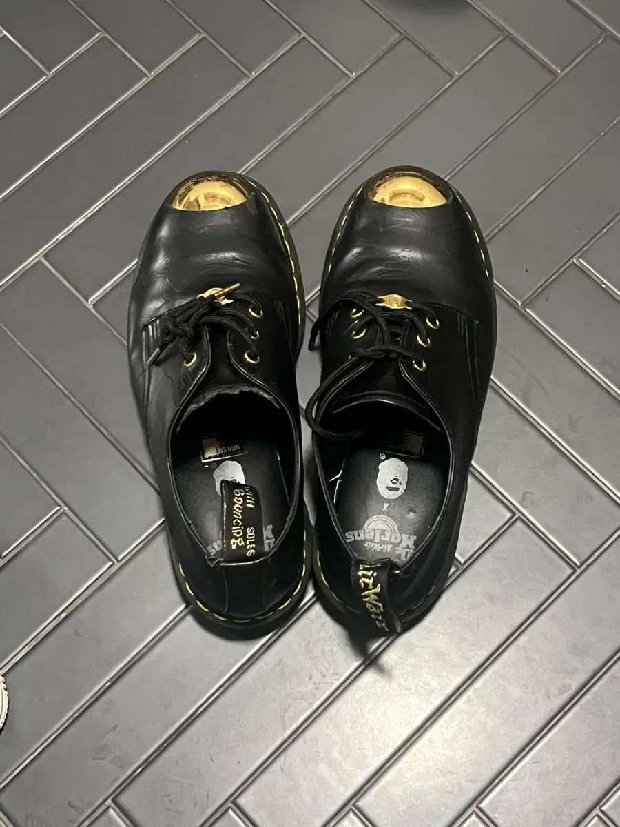 A BATHING APE アベイシングエイプ DR. MARTENS ドクターマーチン 1461 スティールトゥ 285