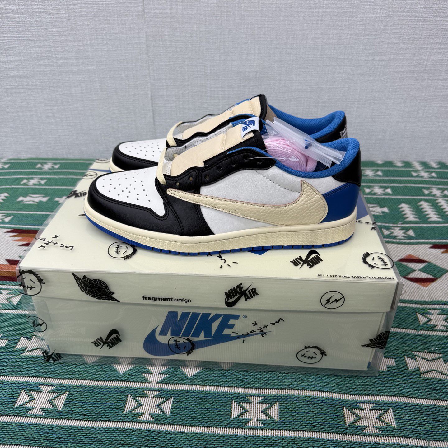 Travis Scott × Fragment × Nike Air Jordan1 Low OG SP Military Blue トラヴィススコット × フラグメント × ナイキ エアジョーダン1 ロー OG SP ミリタリー ブルー DM7866-140
