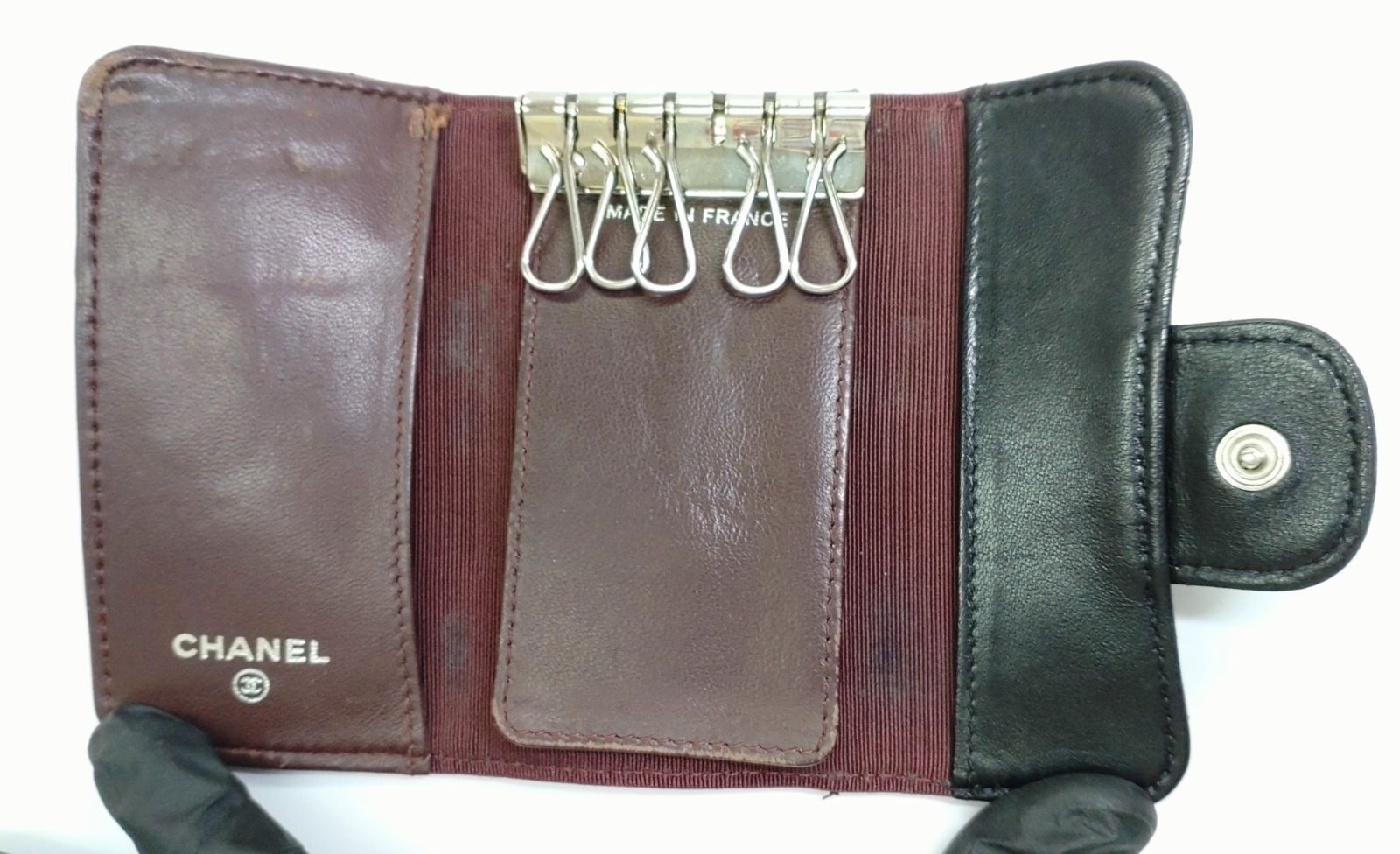 CHANEL シャネル ラムスキン マトラッセ 6連キーケース シルバー