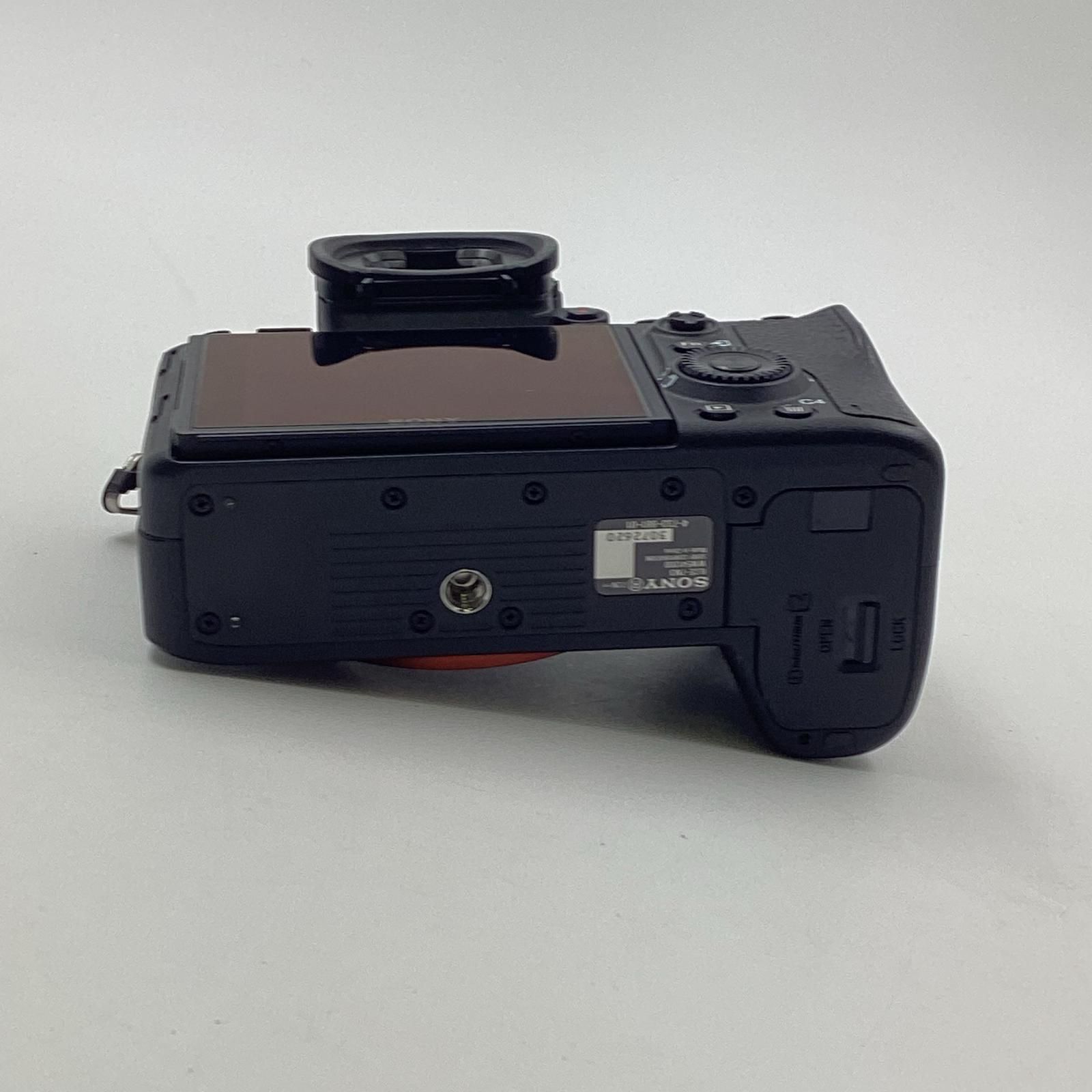 Sony デジタル一眼 α7 III ILCE-7M3 ボディ ブラック 美品 動作確認済  