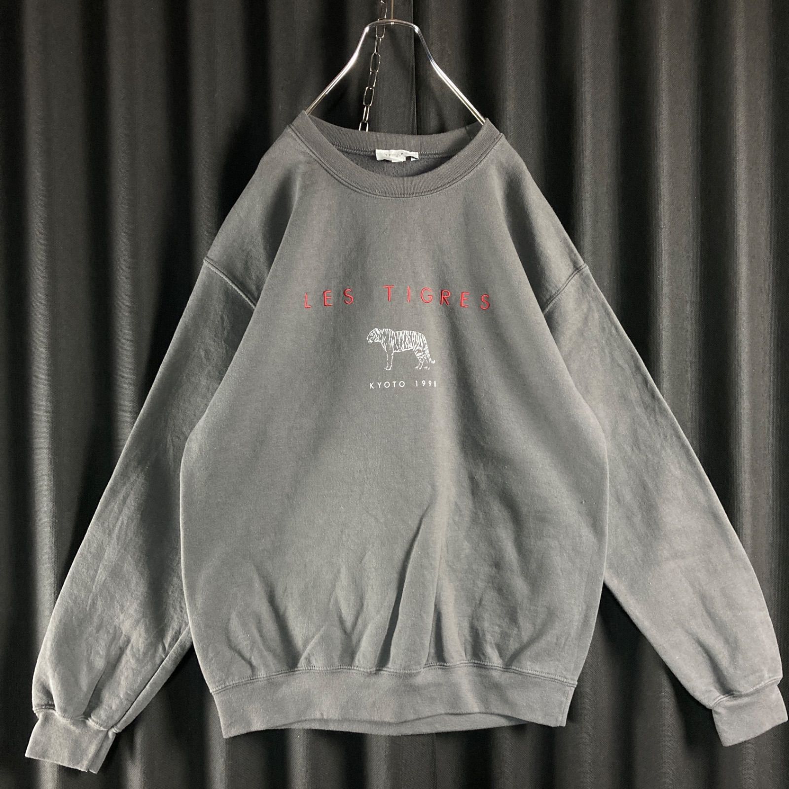 英国製】トップショップ 刺繍ロゴ タイガー スウェットトレーナー 京都 - メルカリShops