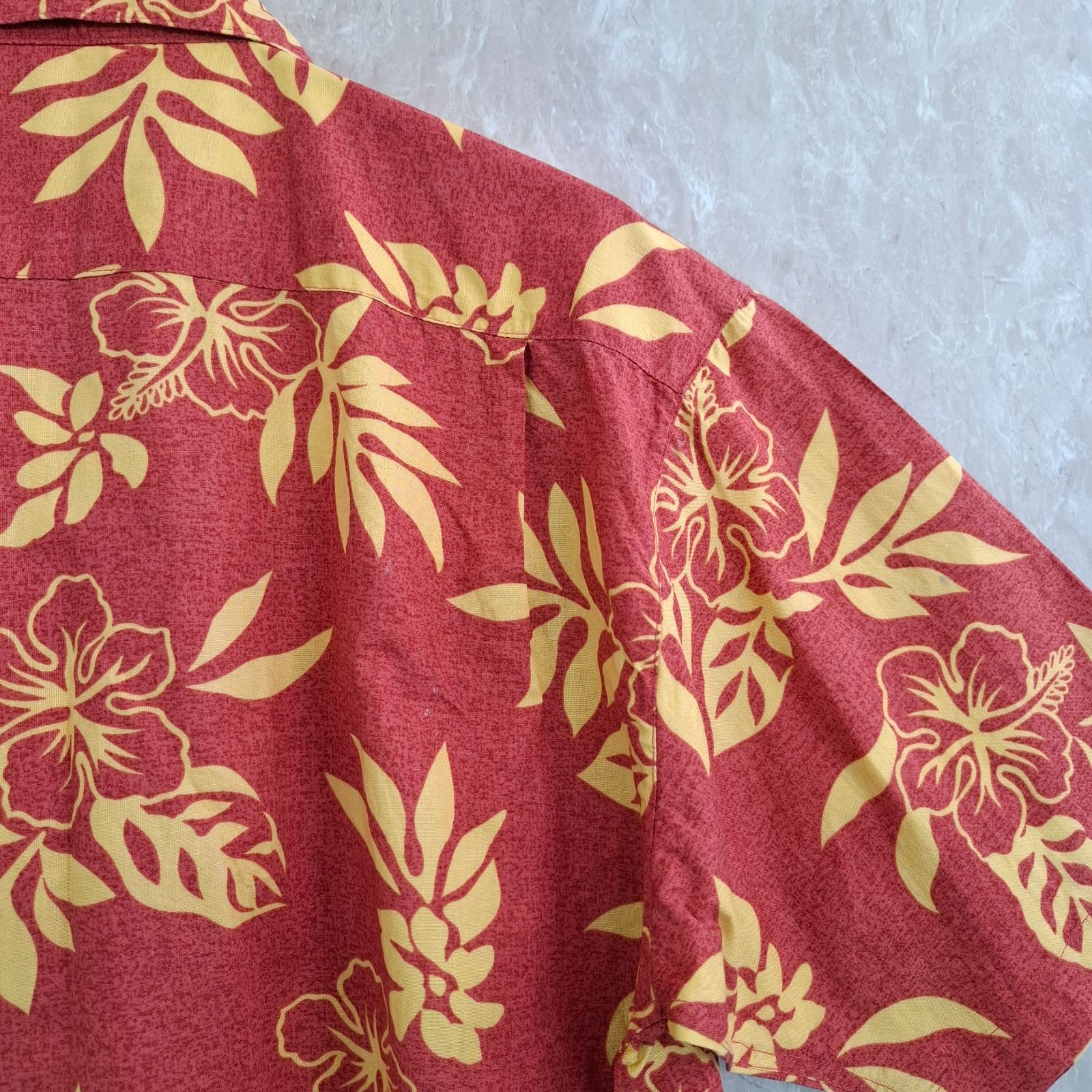 アロハシャツ