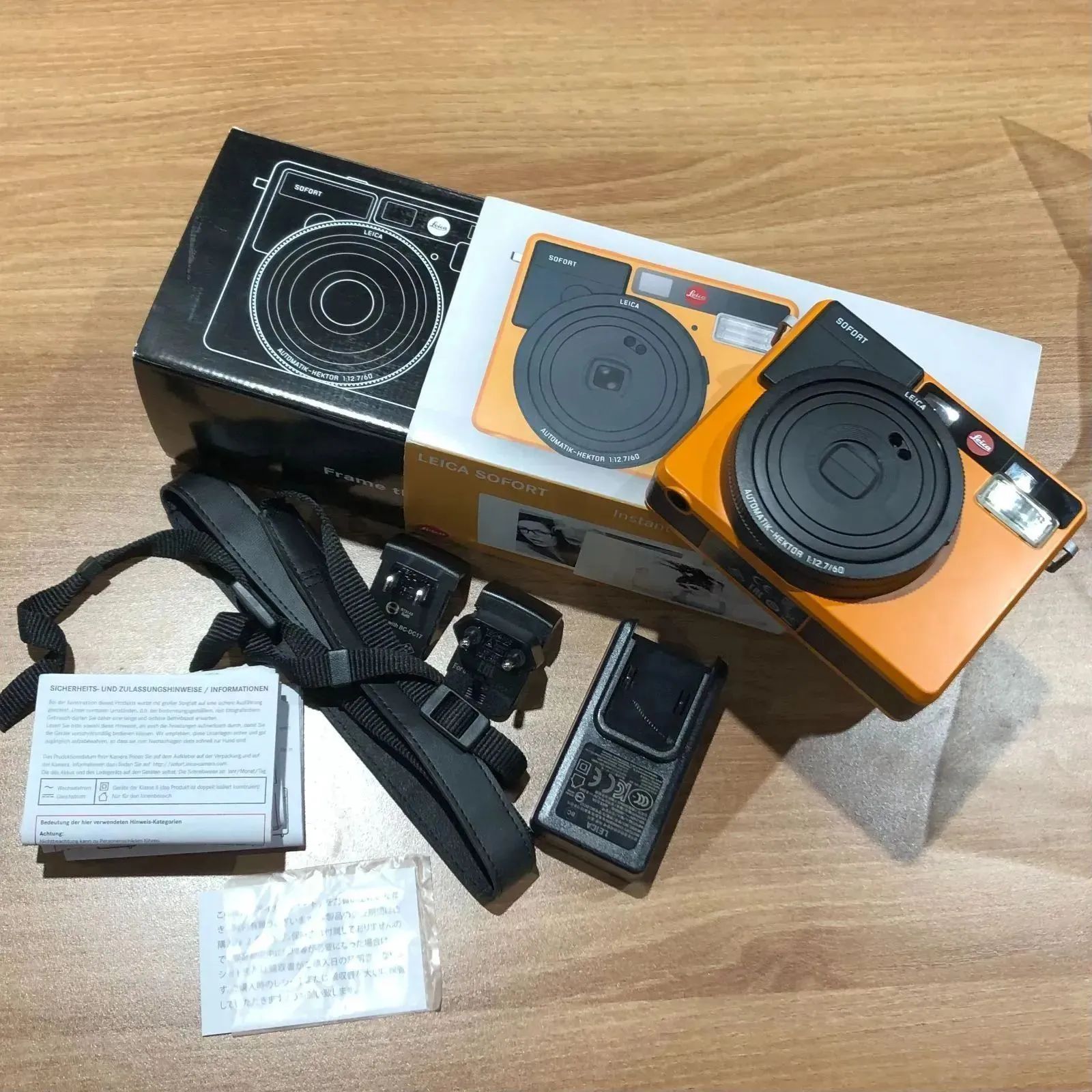 LEICA ライカ SOFORT ゾフォート 人気のオレンジ ライカゾフォート