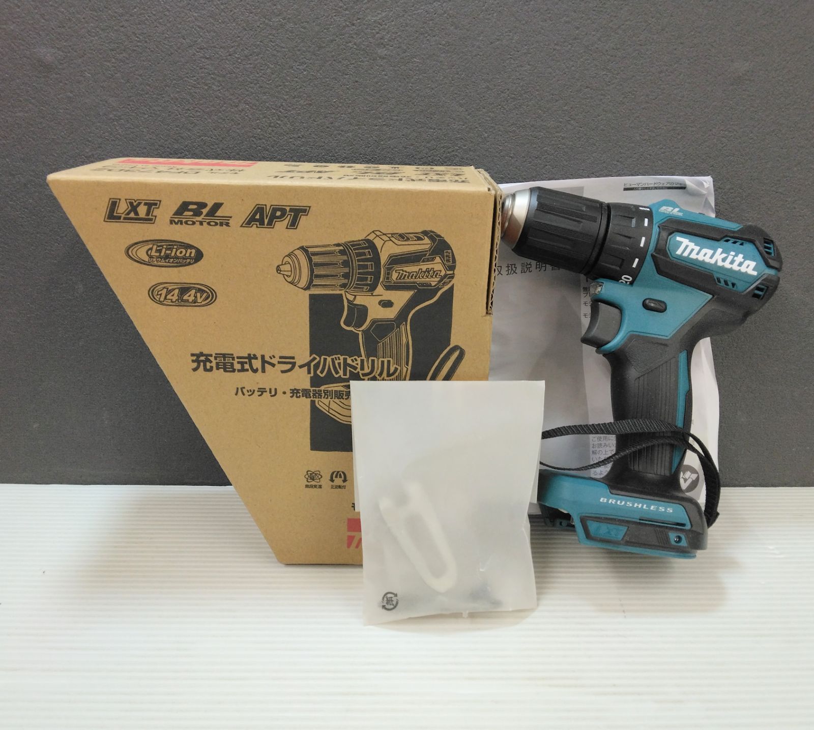 makita マキタ 14.4v 充電式ドライバドリル 本体のみ DF473DZ
