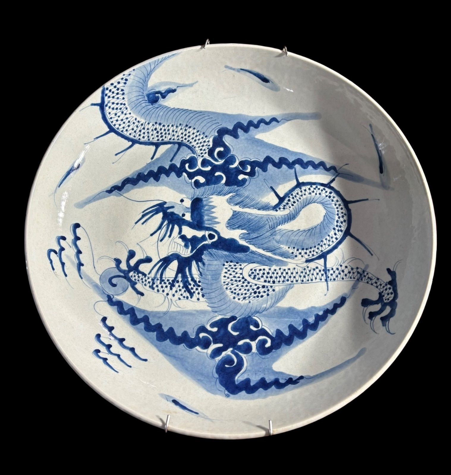 美術品大皿（龍の絵柄）