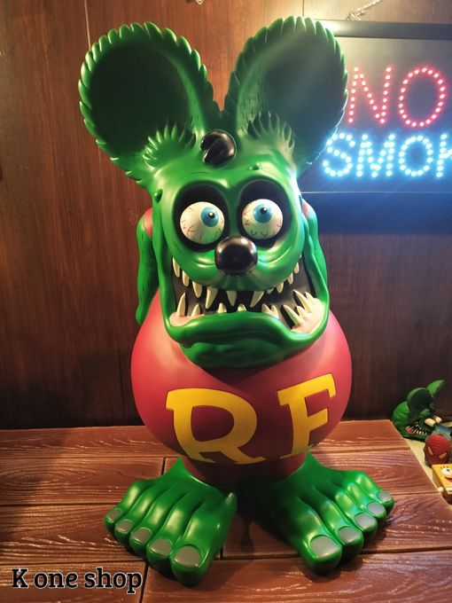 巨大【ラットフィンク 60cm ビッグコインバンク】貯金箱 FUNKO Rat Fink ビッグスタチュー 大型 アメリカン雑貨 BIG COIN  BANK フィギュア メルカリSHOPS 還元キャンペーン! - メルカリ