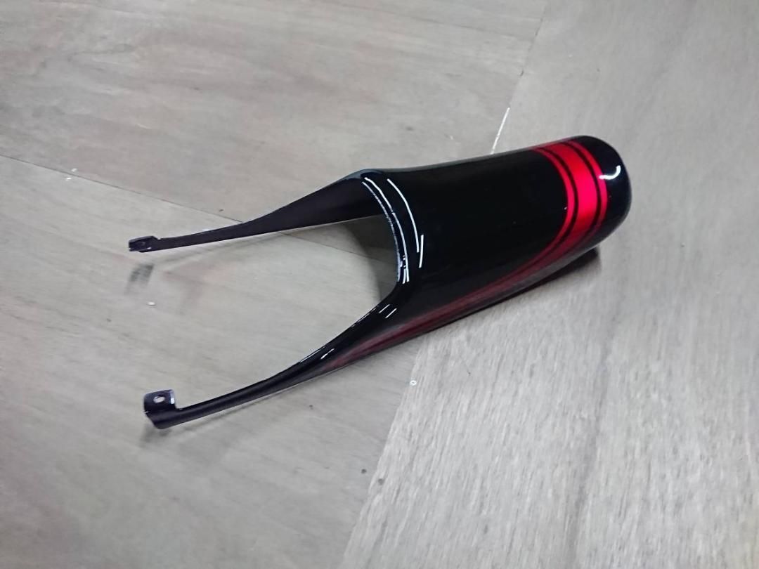 ゼファー400 タンク テールカウル 黒×赤 / 外装 火の玉 ゼファー