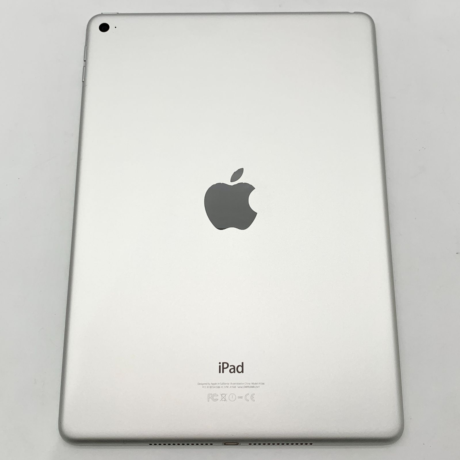 ▽Apple iPad Air2 64GB Wi-Fiモデル シルバー 箱あり MGKM2J/A