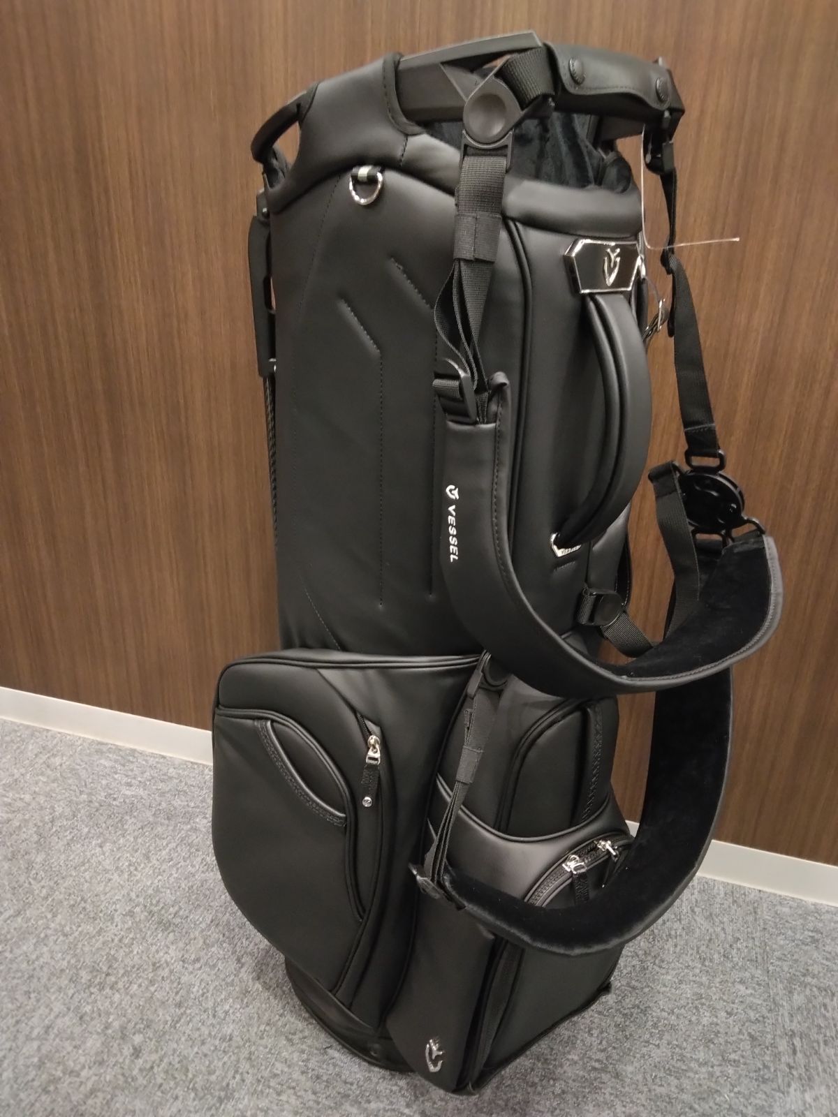 新品未使用】ベゼル ゴルフ Vessel Player V Pro Stand Pebbled Black
