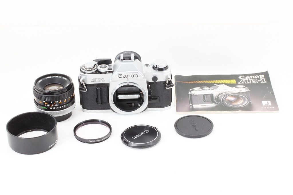 美品 Canon キヤノン AE-1 FD 50/1.8 SC レンズ付き フィルム